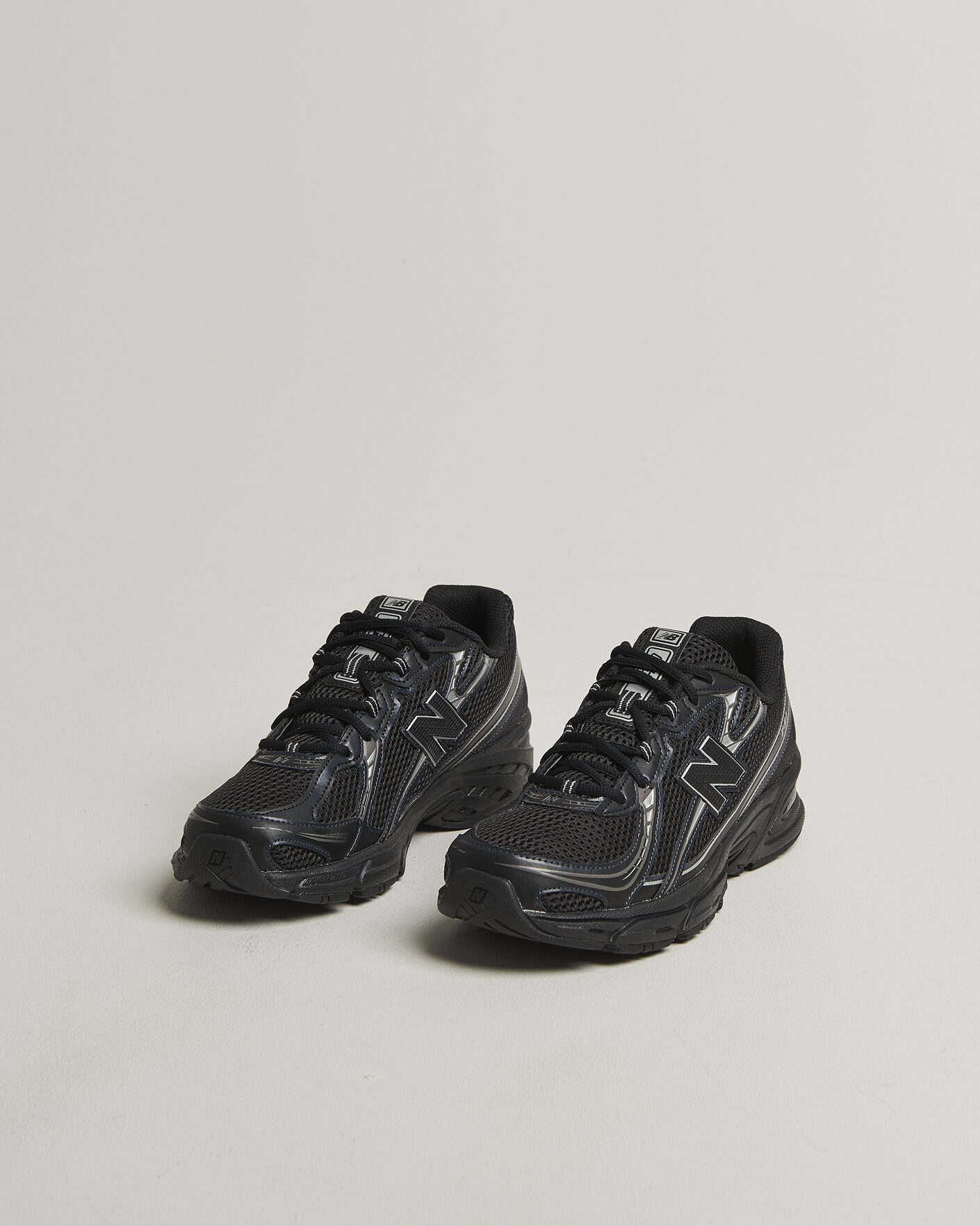 Uomini | Sneakers | New Balance | 740 Sneakers Black