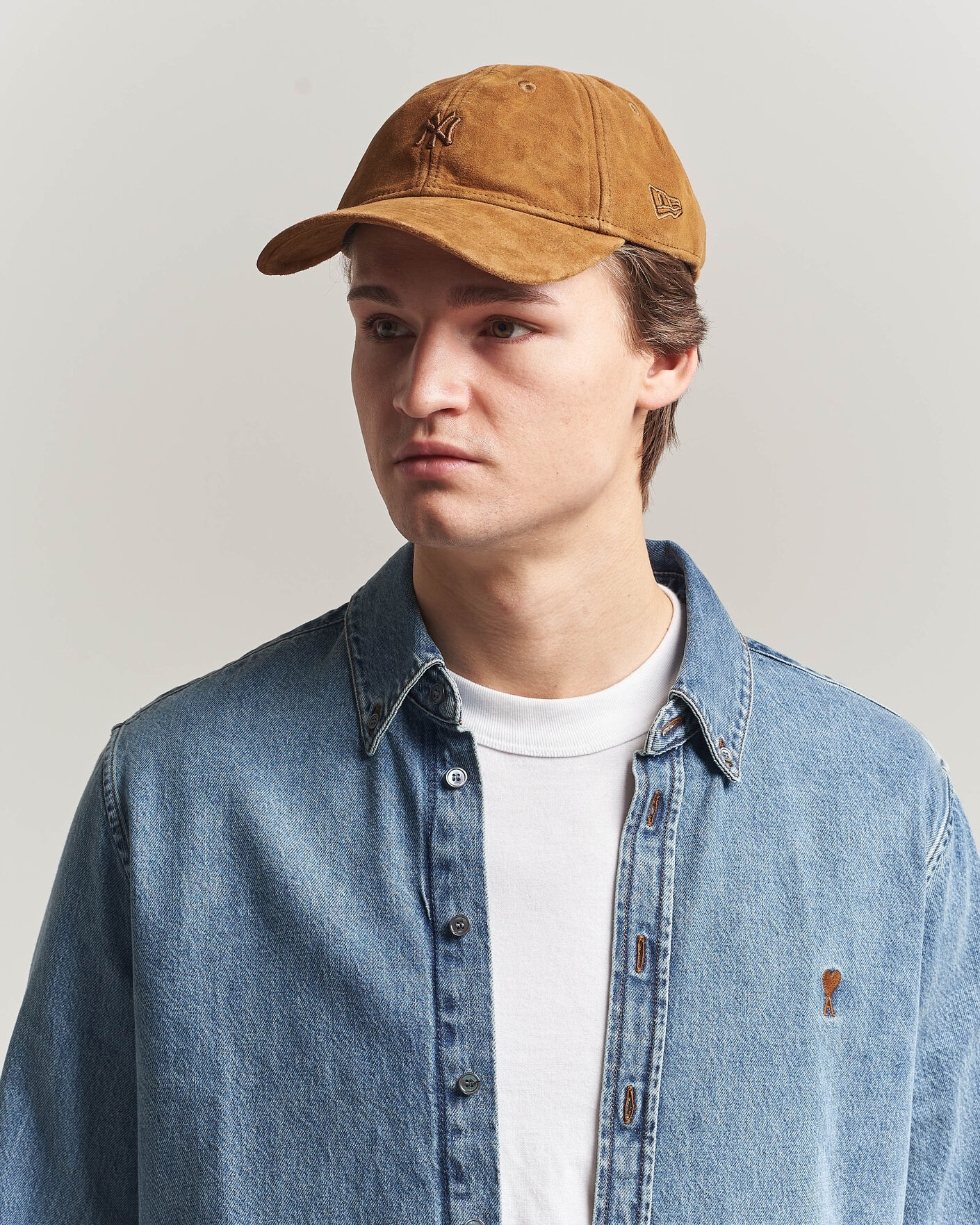 Uomini | Cappelli & Berretti | New Era | 9Twenty Suede New York Yankees Cap Brown