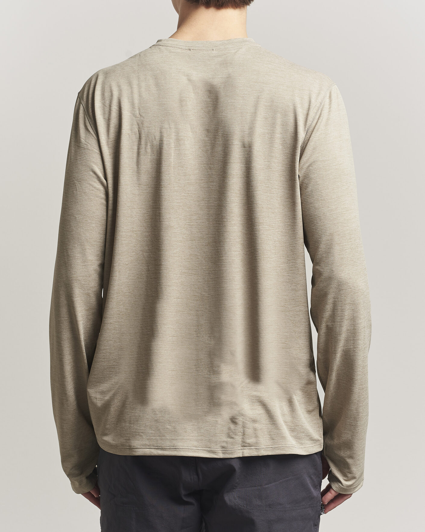 Uomini | T-shirt | Patagonia | Cap Cool Long Sleeve Sun Shirt Seabird Grey