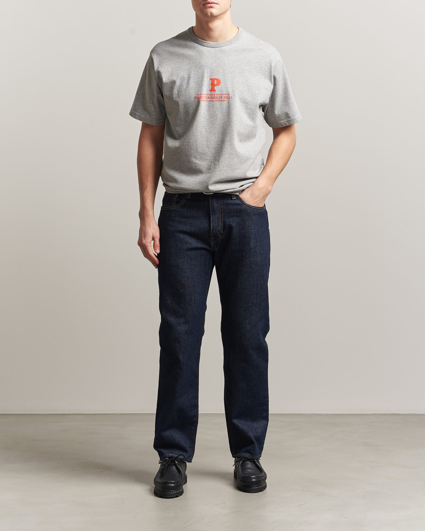 Uomini | T-shirt | Pendleton | Heavyweight P Tee Ash Heather Grey