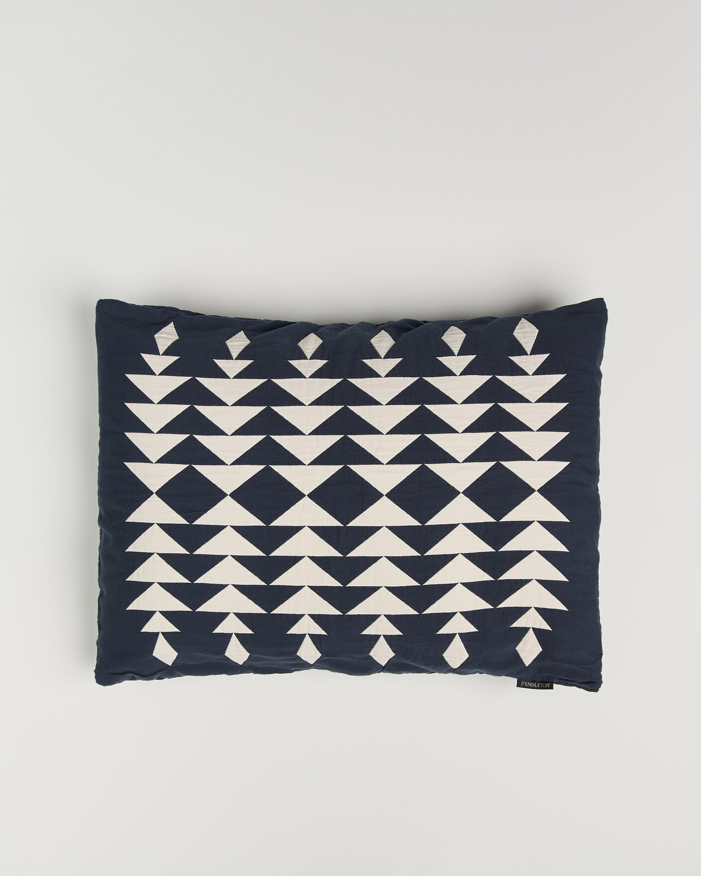 Uomini | Casa | Pendleton | Organic Cotton Matelasse Pillow Midnight Nova