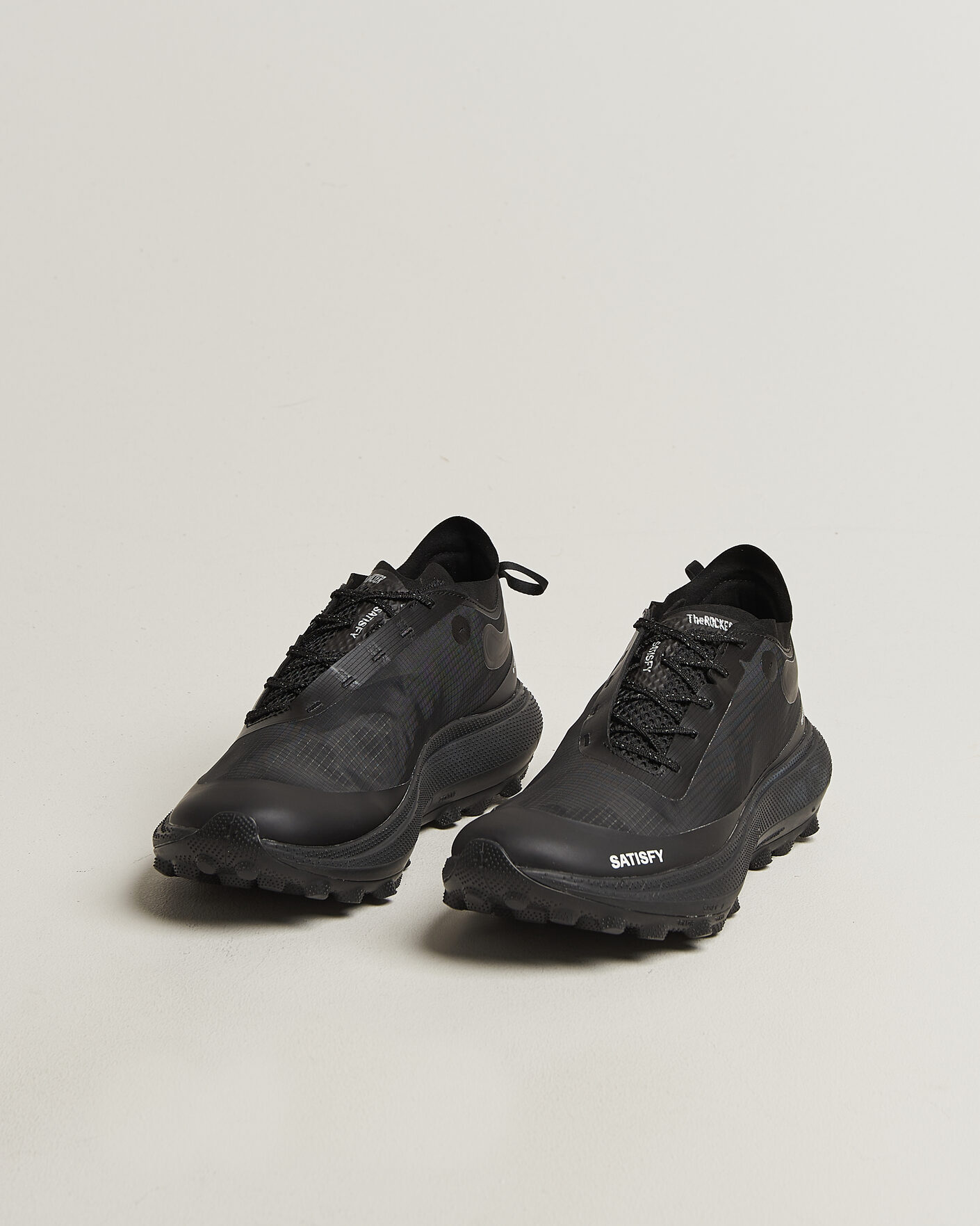 Uomini | Scarpe da corsa | Satisfy | The Rocker Trail Shoes Jet Black