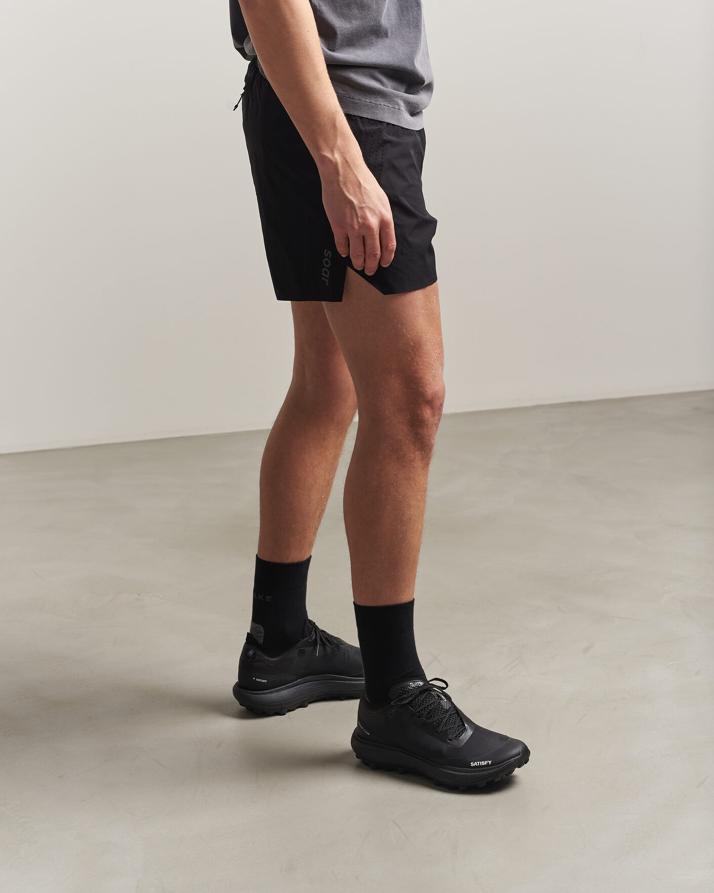 Uomini | Scarpe da corsa | Satisfy | The Rocker Trail Shoes Jet Black