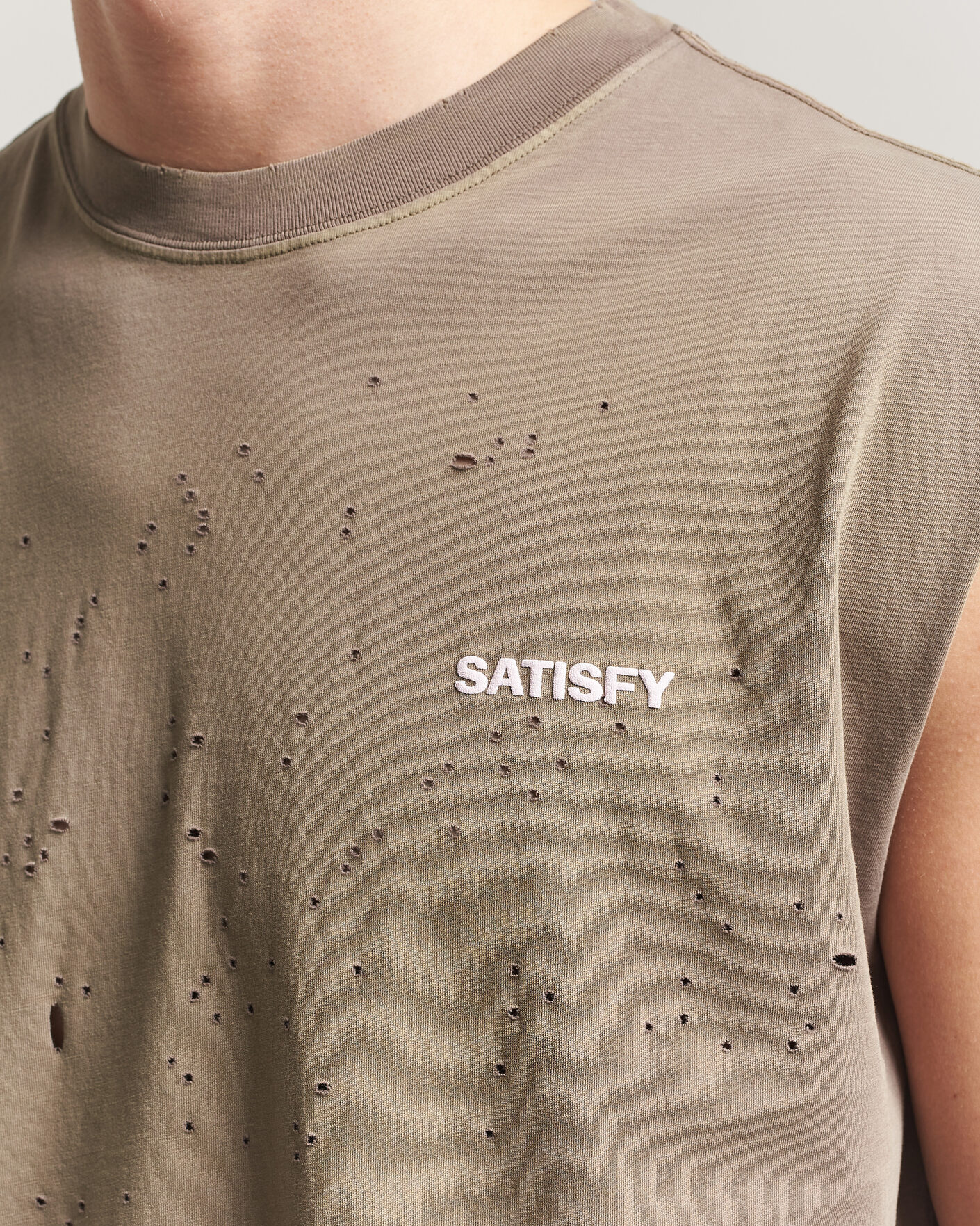 Uomini | T-shirt | Satisfy | MothTech Muscle Tee Sun Bleached Falcon