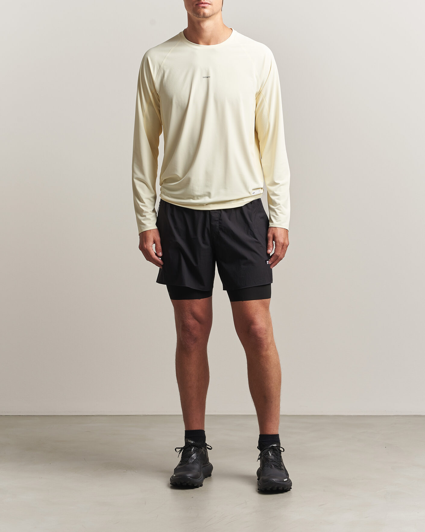 Uomini | T-shirt | Satisfy | AuraLite UV Long Sleeve T-Shirt Transparent Yellow