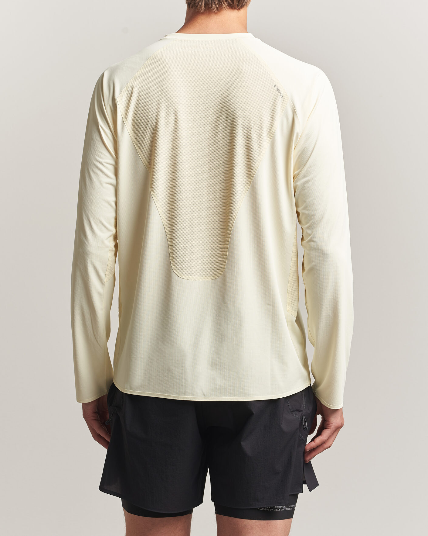 Uomini | T-shirt | Satisfy | AuraLite UV Long Sleeve T-Shirt Transparent Yellow