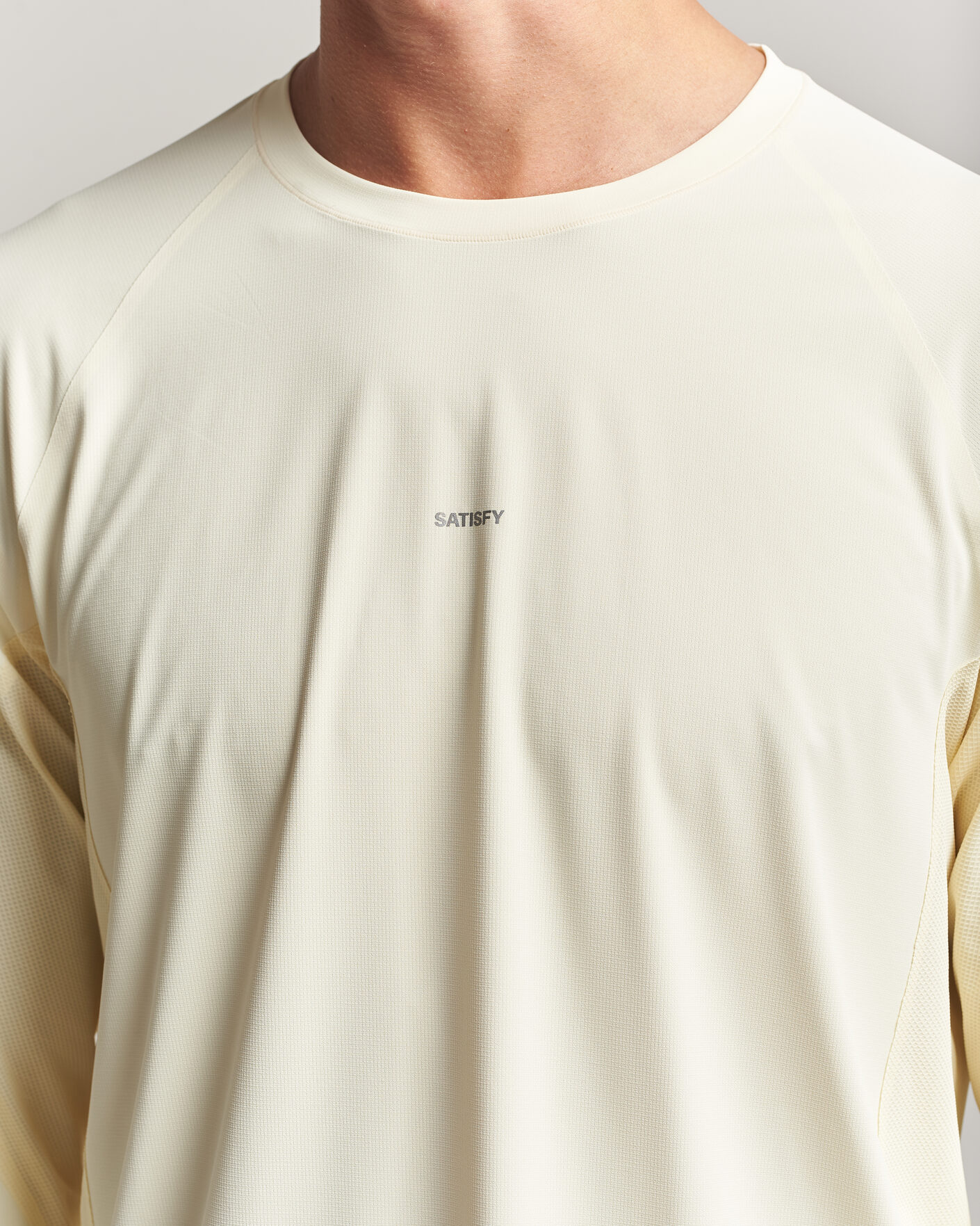 Uomini | T-shirt | Satisfy | AuraLite UV Long Sleeve T-Shirt Transparent Yellow