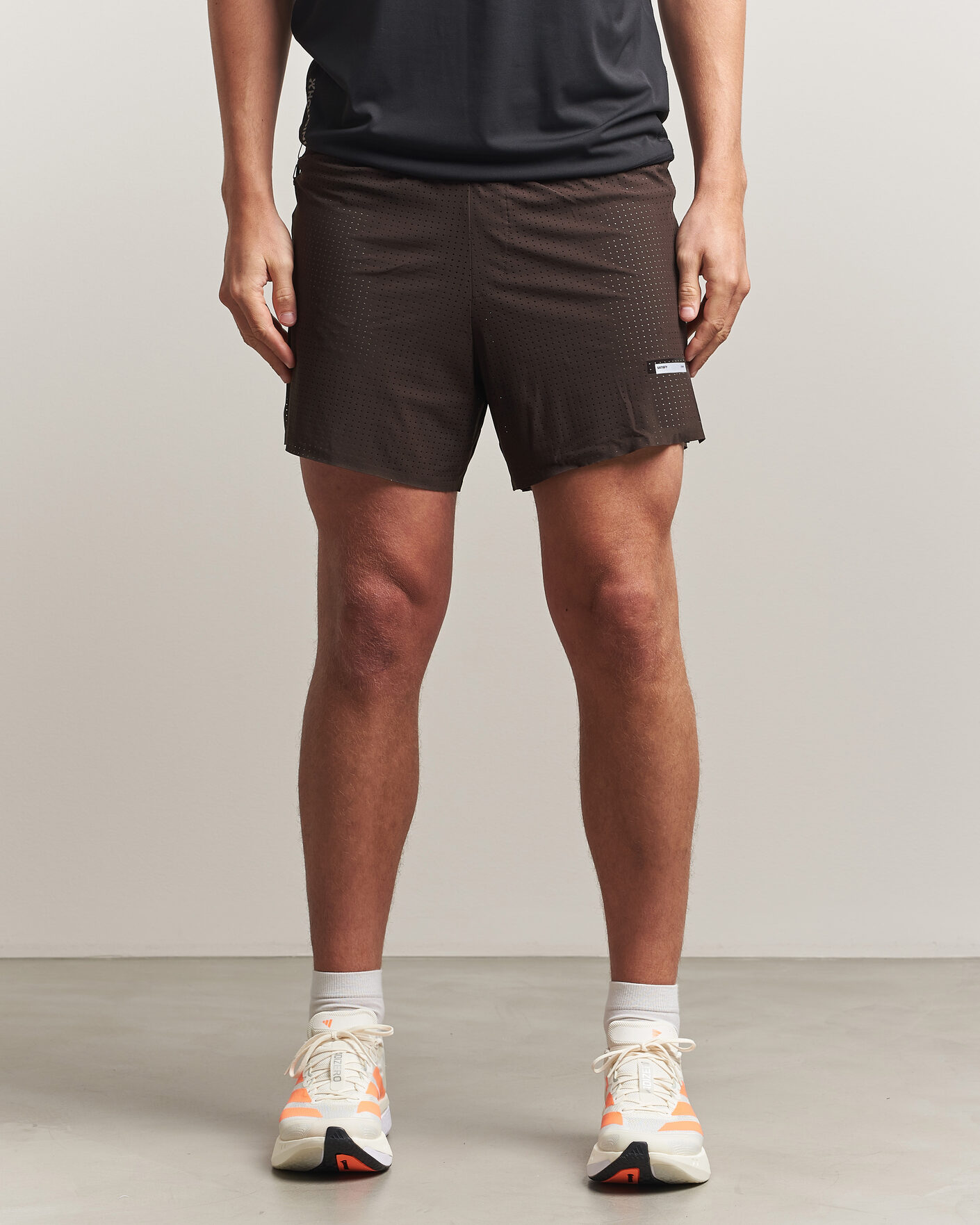 Uomini | Pantaloncini | Satisfy | Space-O 5 Inch Shorts Deep Mahogany