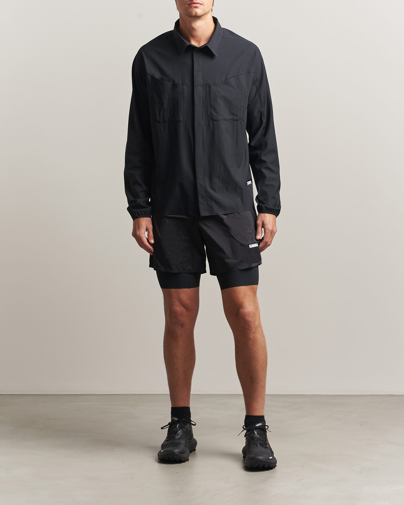 Uomini | Pantaloncini | Satisfy | TechSilk 8 Inch Shorts Black