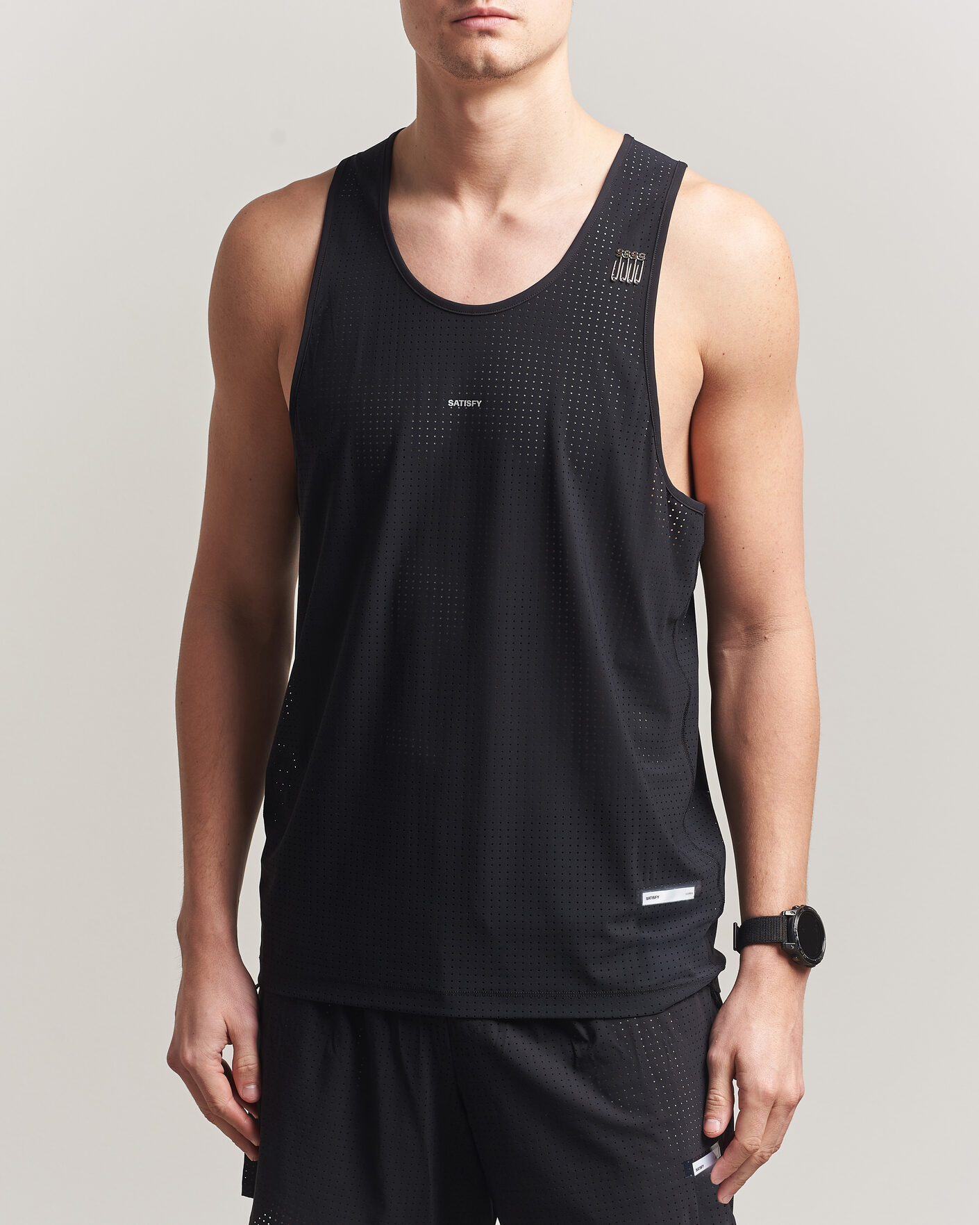 Uomini | T-shirt | Satisfy | Space-O Singlet Black