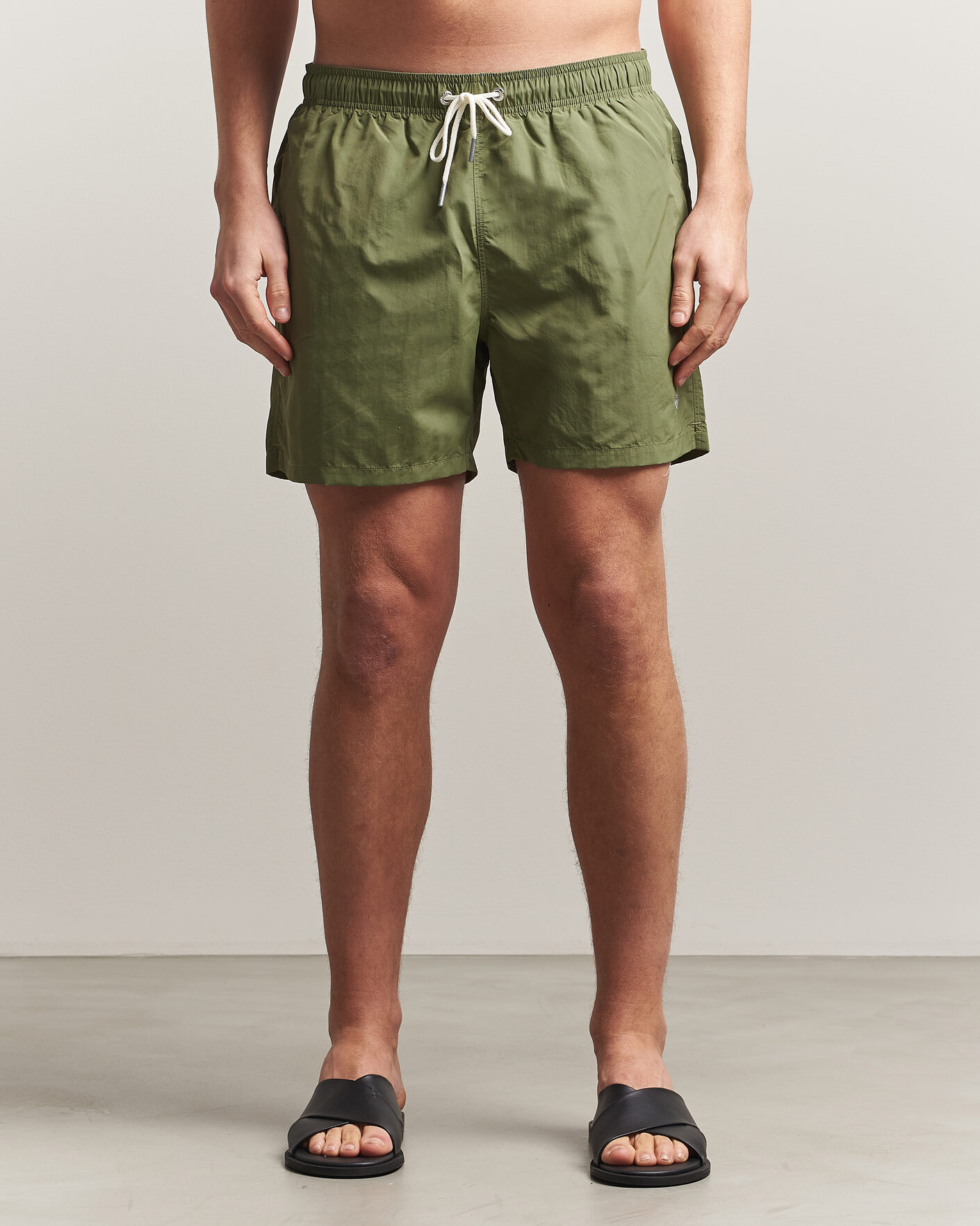 Uomini | Costumi da bagno | Gant | Basic Swimshorts Dry Herb Green