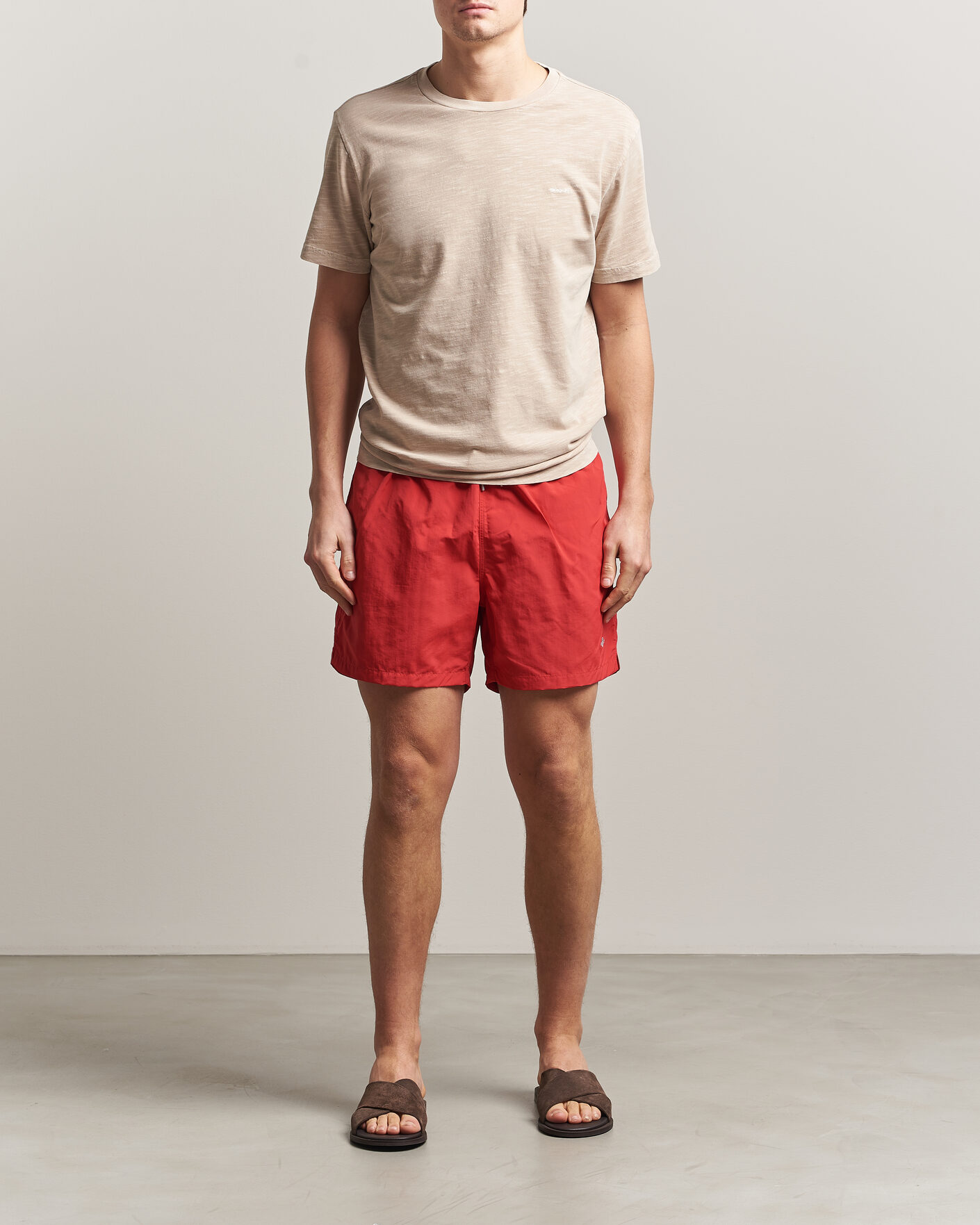 Uomini | Costumi da bagno | GANT | Basic Swimshorts Rose Red