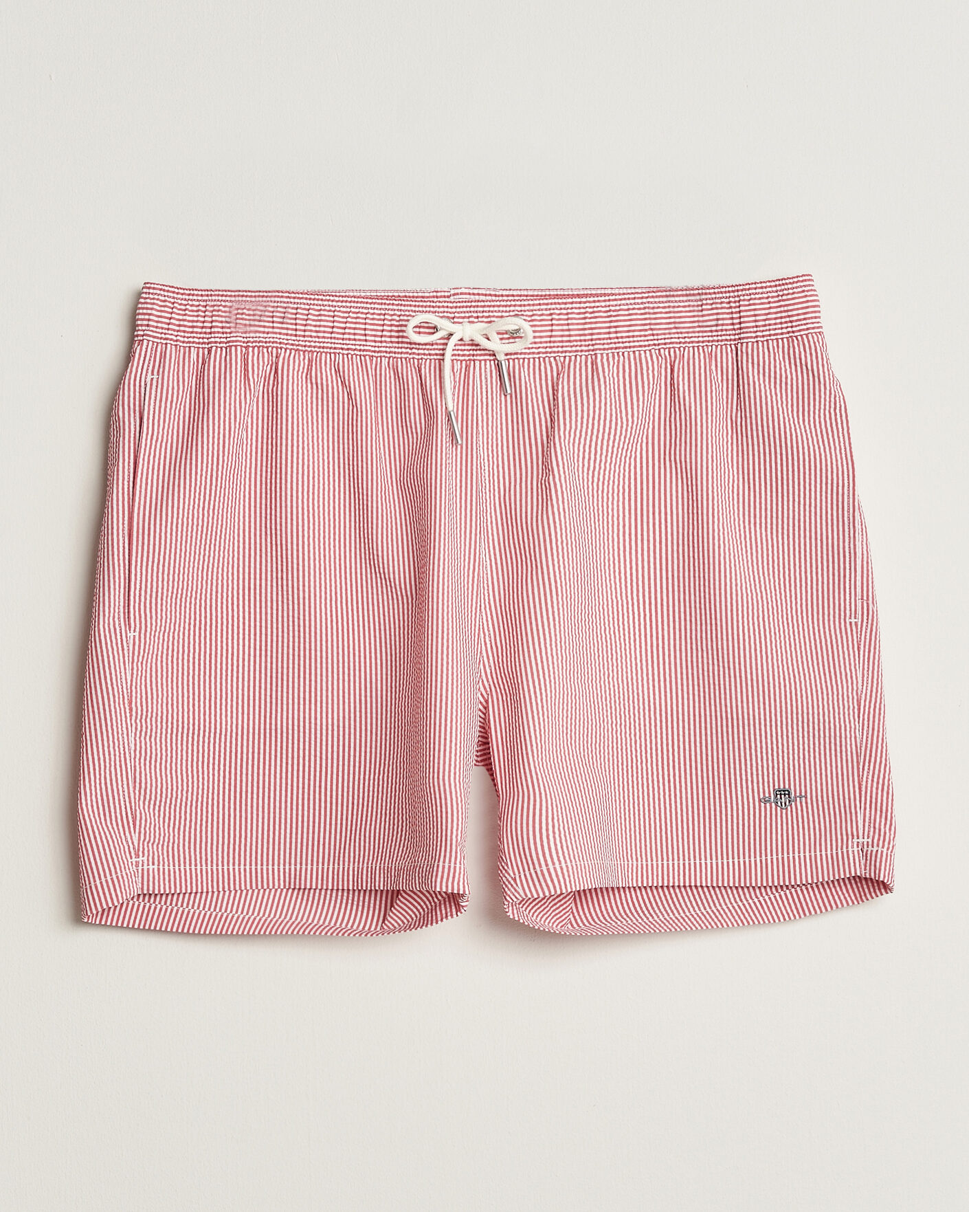 Uomini | Costumi da bagno | GANT | Seersucker Striped Swimshorts Rose Red