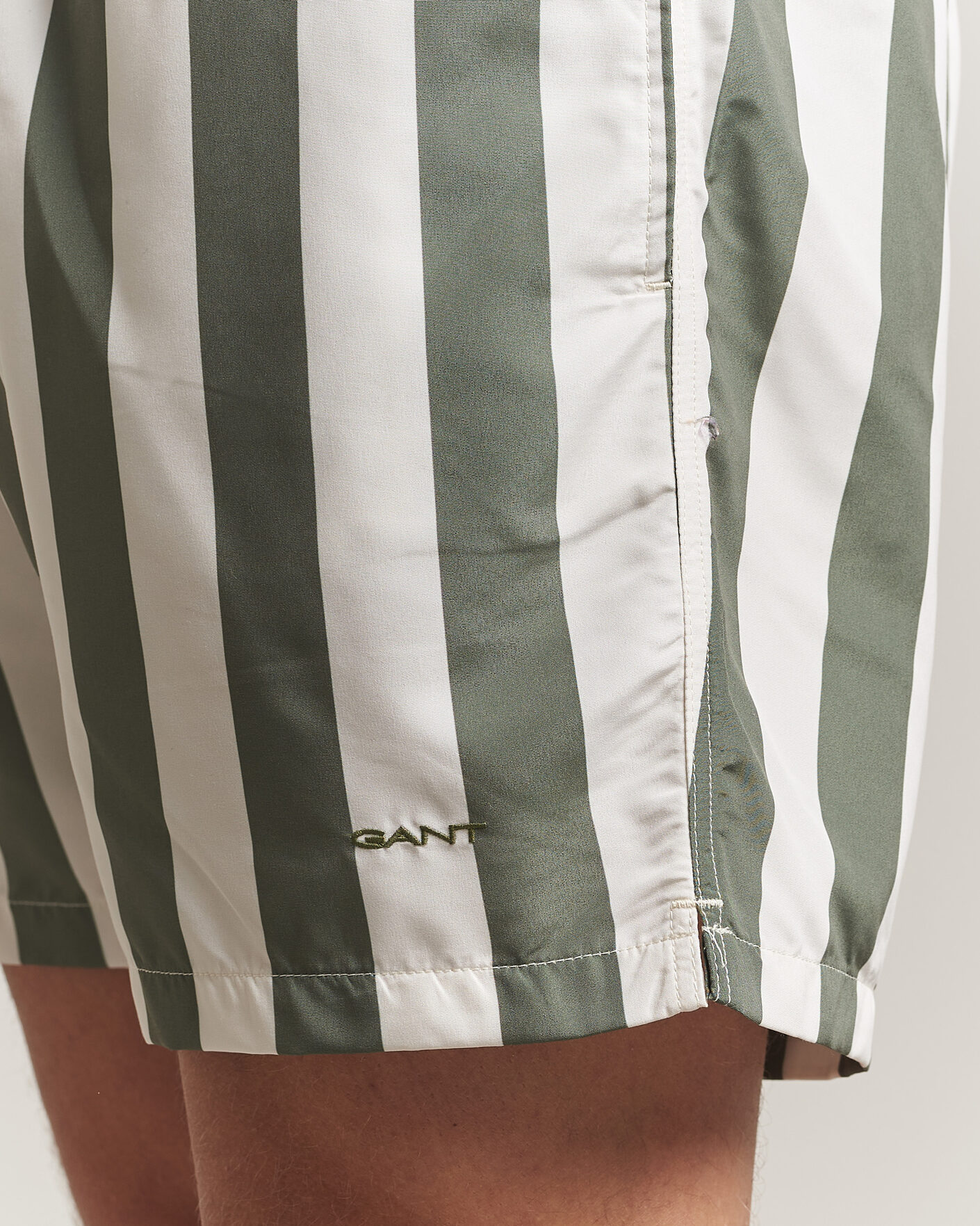 Uomini | Costumi da bagno | Gant | Blockstriped Swimshorts Dry Herb Green