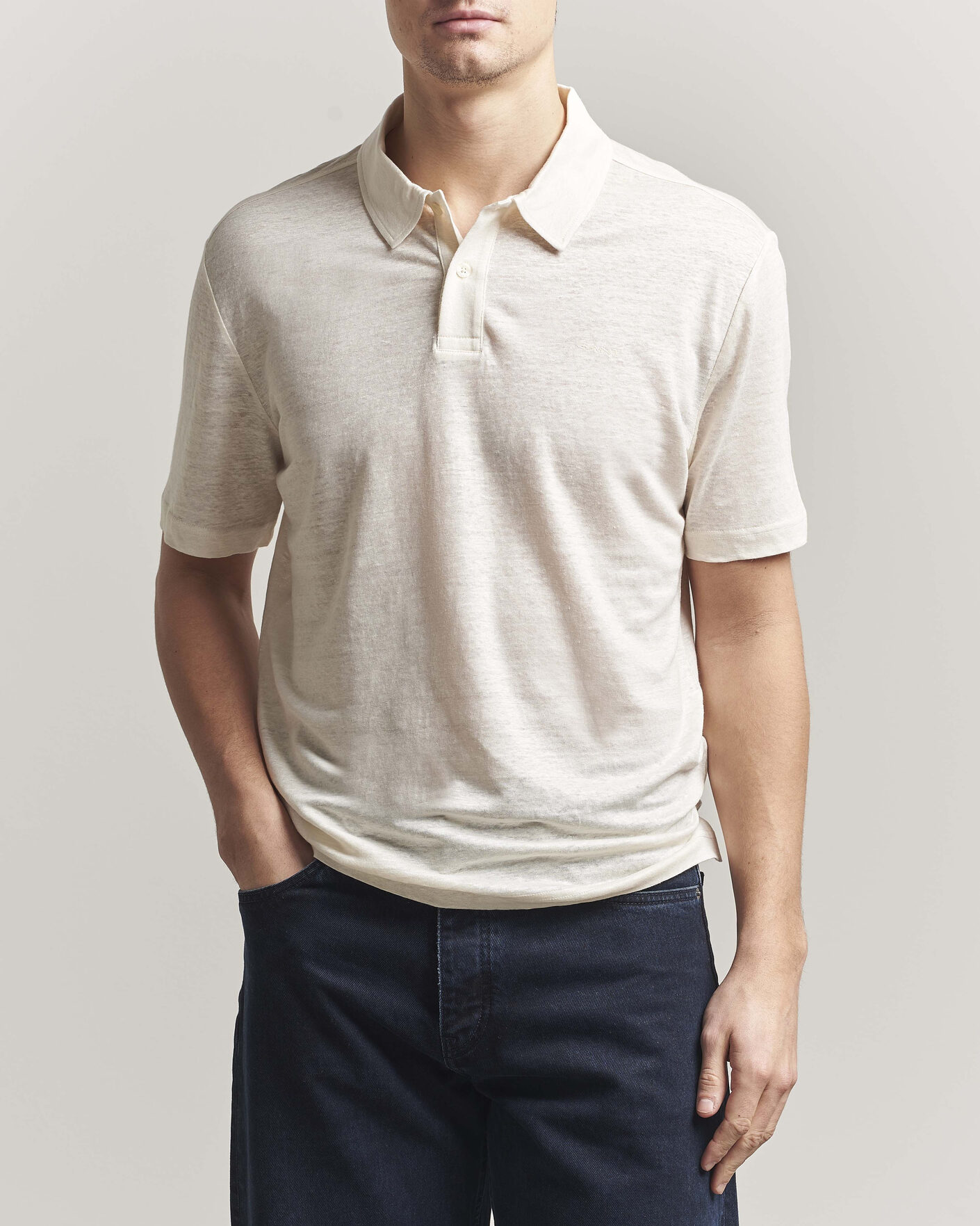 Uomini | Polo | Gant | Linen Polo Creamed White