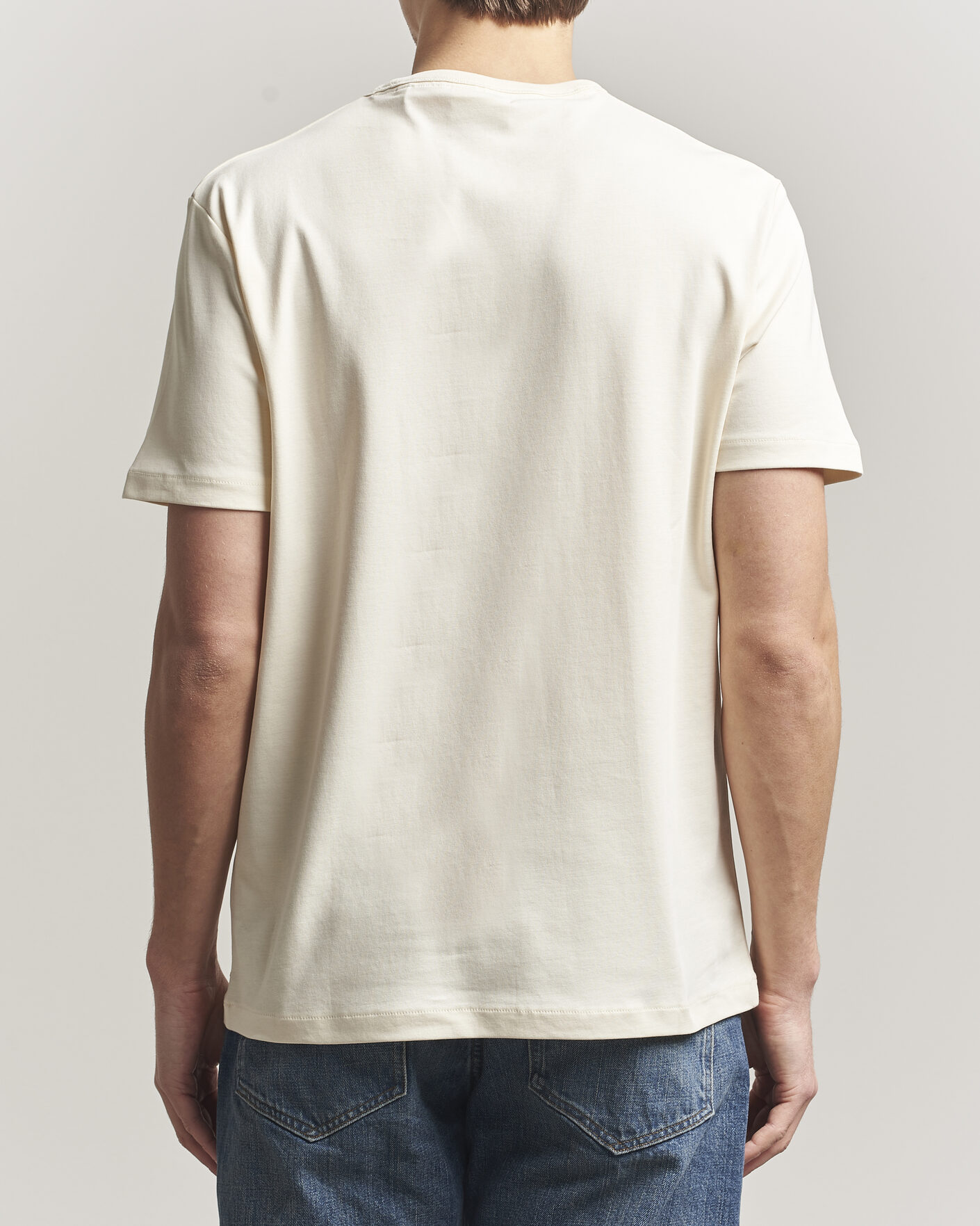 Uomini | T-shirt | Gant | Interlock Crew Neck T-Shirt Creamed White