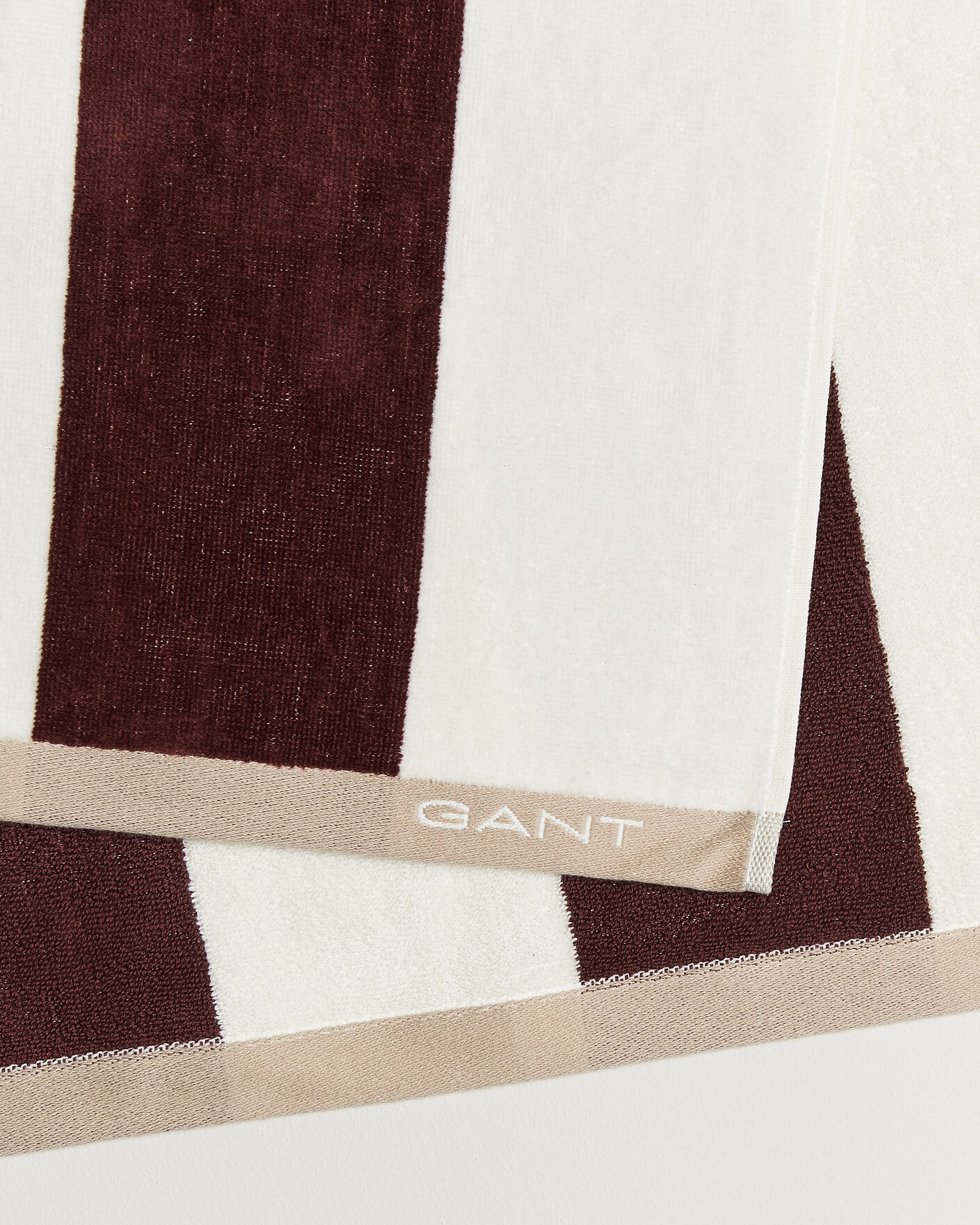 Uomini | Tessuti | GANT | Striped Beach Towel Fresh Soil