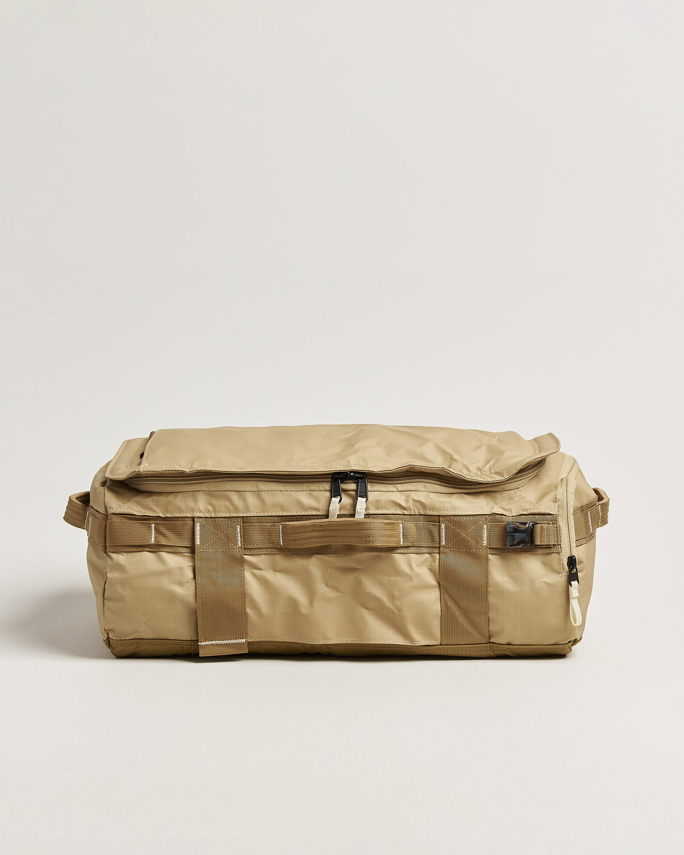 Uomini | Borse | The North Face | Base Camp Voyager Duffel 32 Khaki Stone