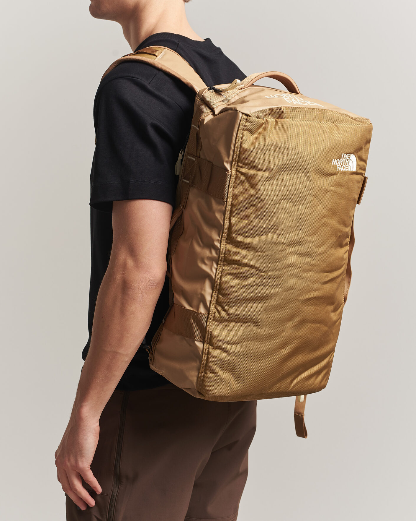 Uomini | Borse | The North Face | Base Camp Voyager Duffel 32 Khaki Stone