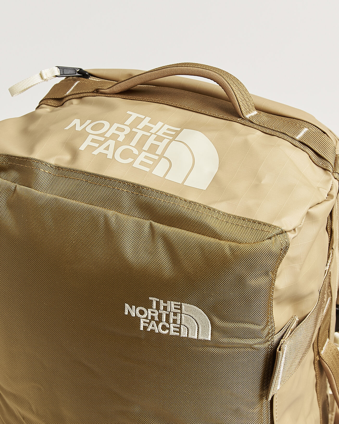 Uomini | Borse | The North Face | Base Camp Voyager Duffel 32 Khaki Stone
