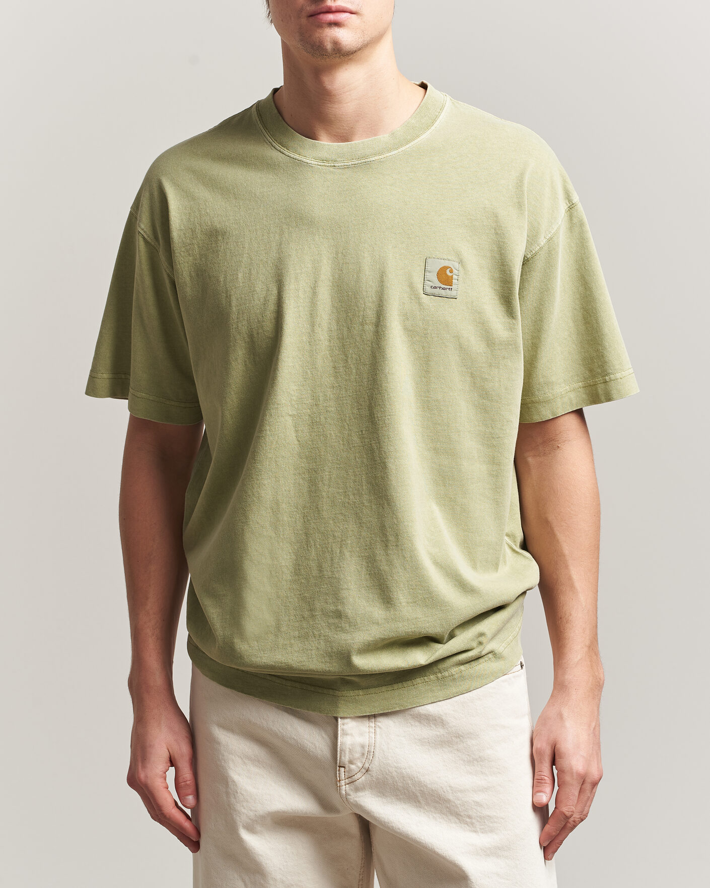 Uomini | T-shirt | Carhartt WIP | Nelson Cotton T-Shirt Gentle Green