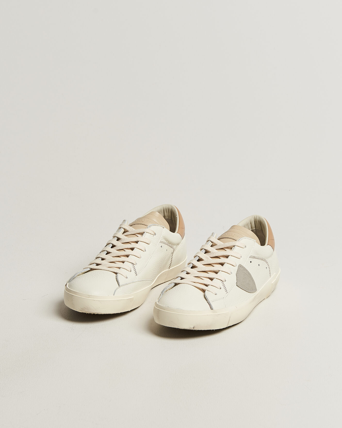 Uomini | Sneakers | Philippe Model | PRSX Low Top Canvas Mix Sneaker White/Beige
