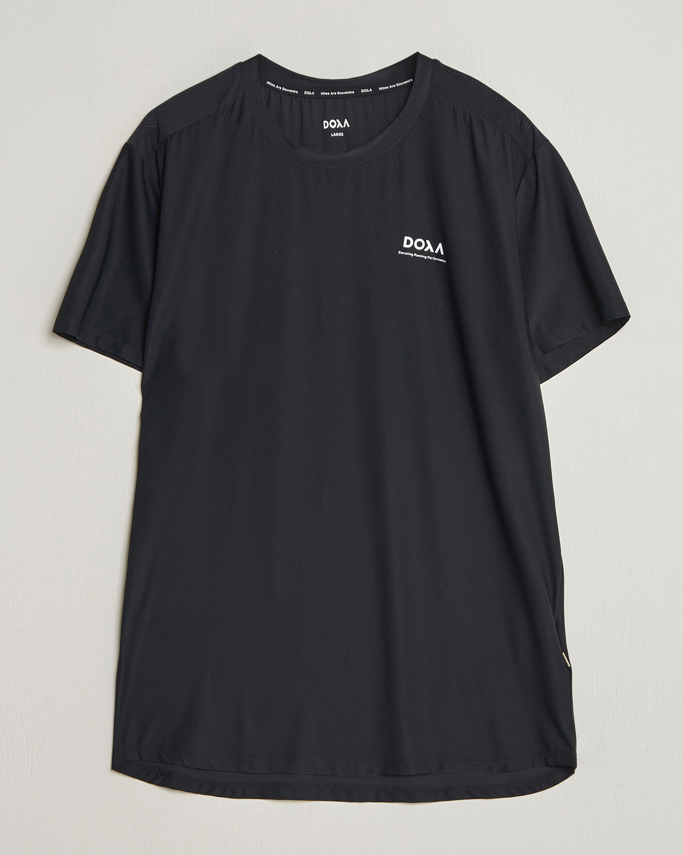 Uomini | T-shirt | DOXA | Rerun Short Sleeve T-Shirt Black