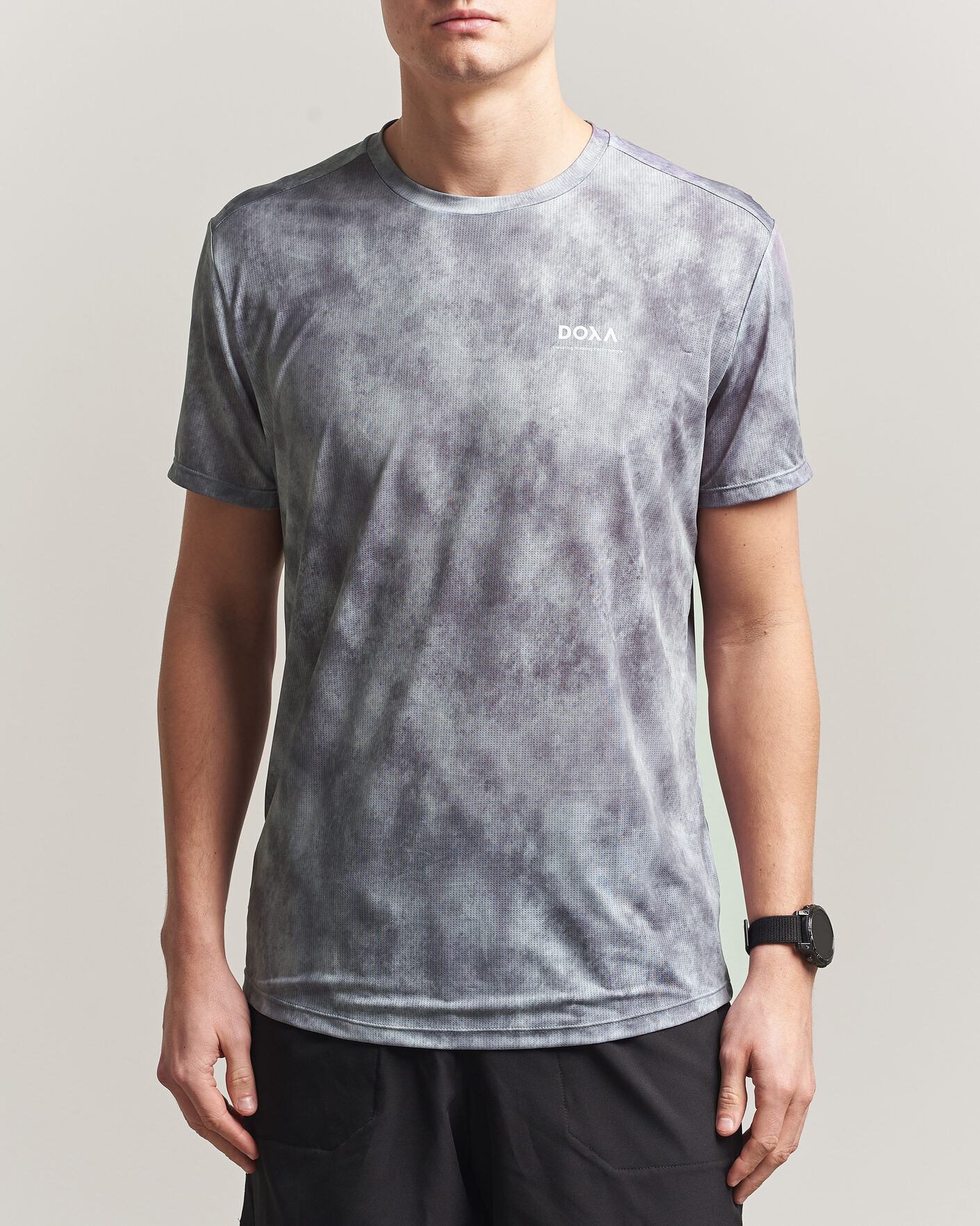 Uomini | T-shirt | DOXA | Rerun Short Sleeve T-Shirt Stone