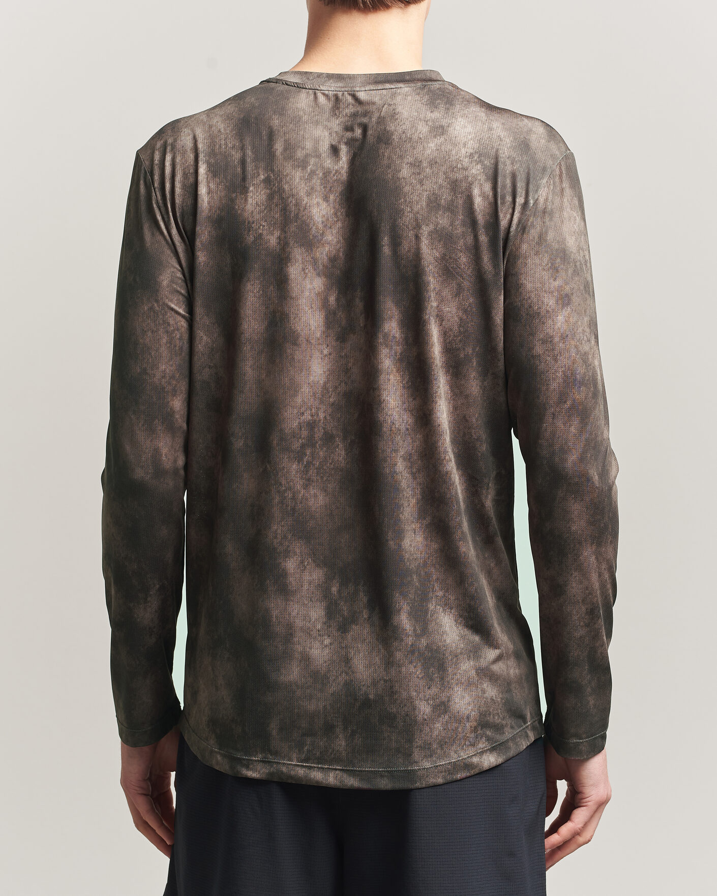 Uomini | T-shirt | DOXA | Rerun Long Sleeve T-Shirt Taupe