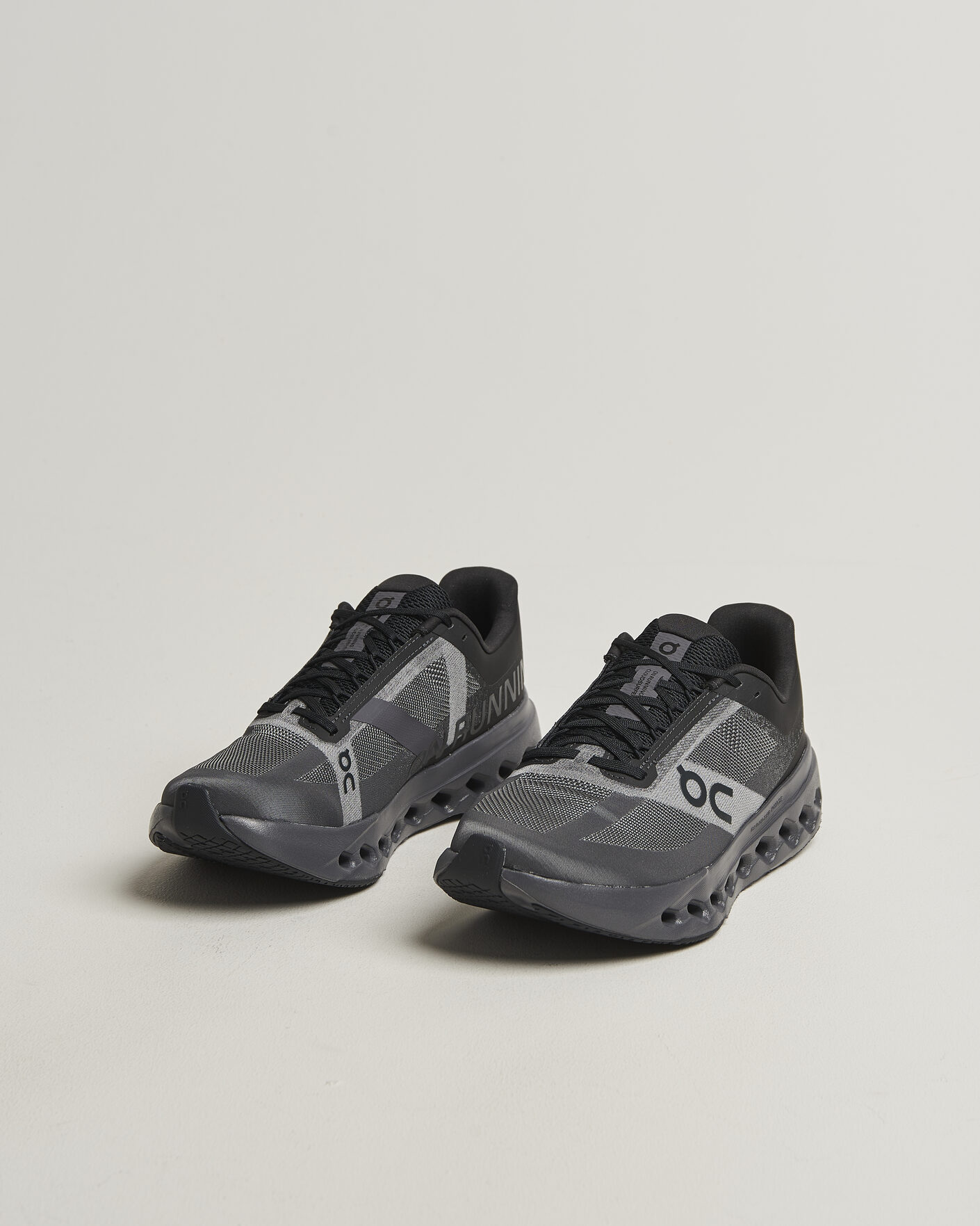 Uomini | Scarpe da corsa | On | Cloudsurfer Next Black/Eclipse