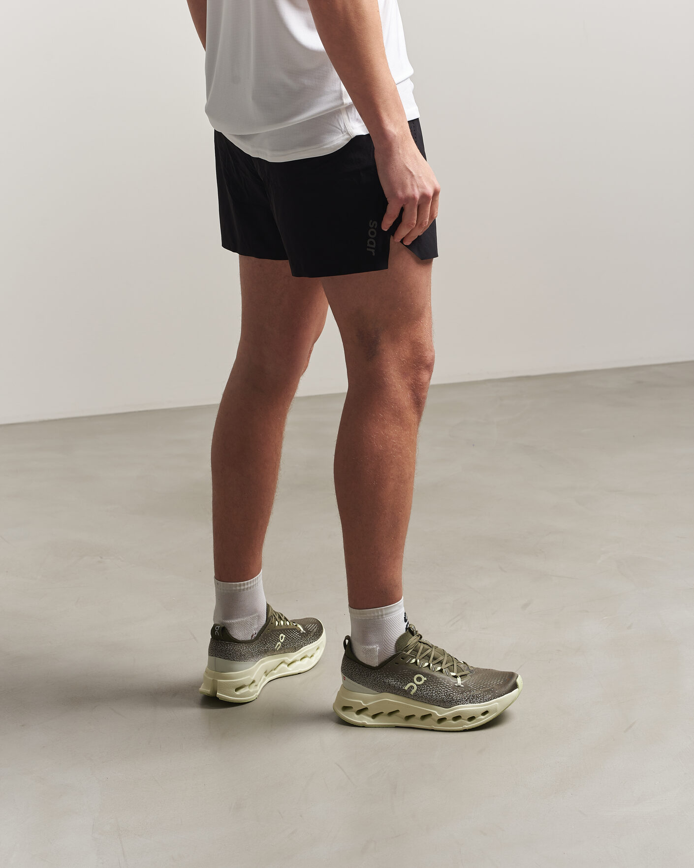 Uomini | Scarpe da corsa | On | Cloudsurfer Max Olive/Seedling