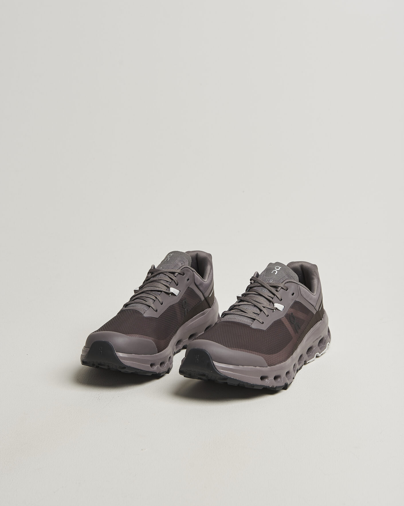 Uomini | Scarpe da corsa | On | Cloudvista 2 Trail Eclipse/Pebble