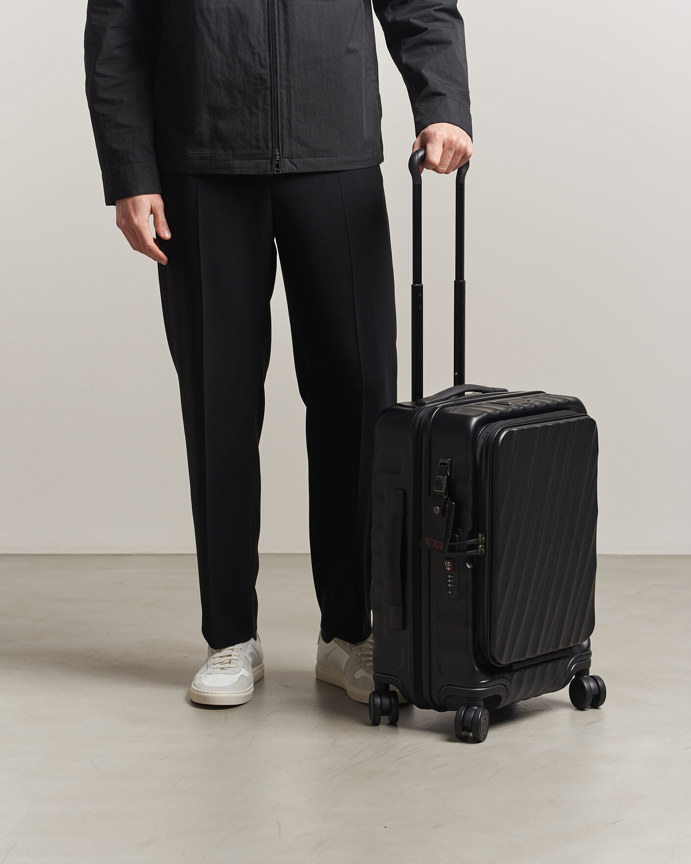 Uomini | Borse | TUMI | 19 Degree Carry-on Front Access Trolley Black