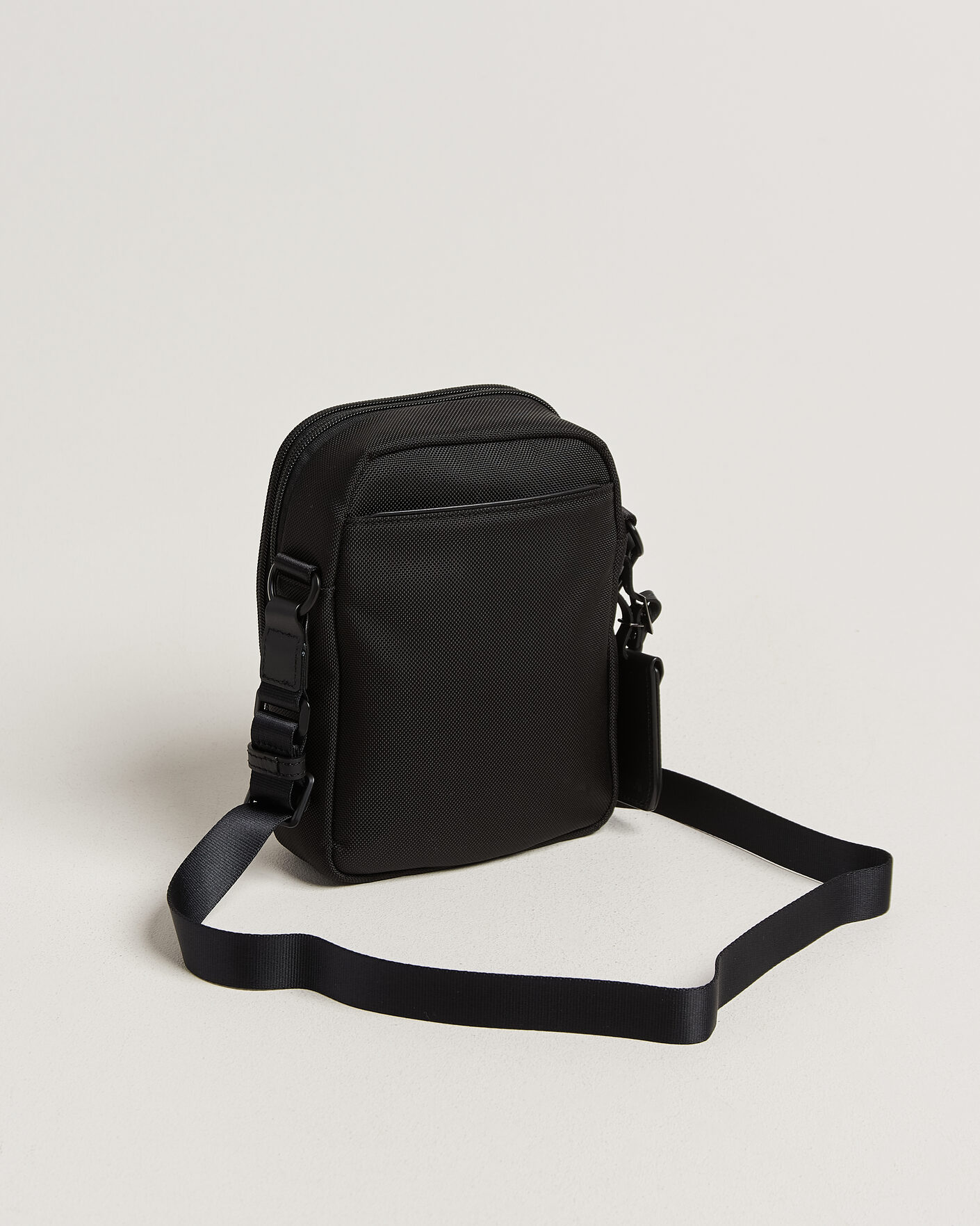 Uomini | Borse | TUMI | Alpha 4 Small Crossbody Bag Black