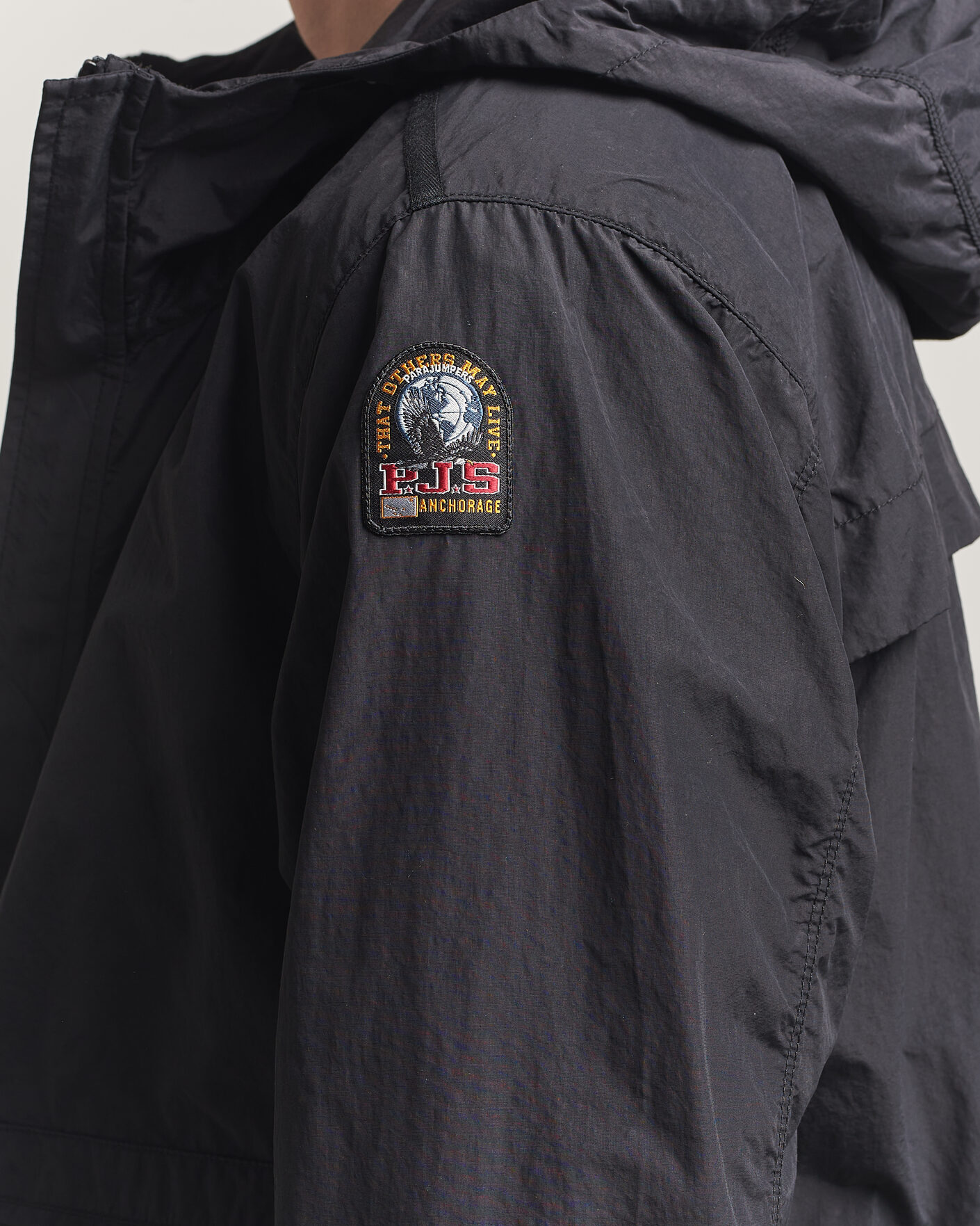 Uomini | Giacche | Parajumpers | Rube Smash Peached Nylon Hooded Jacket Black