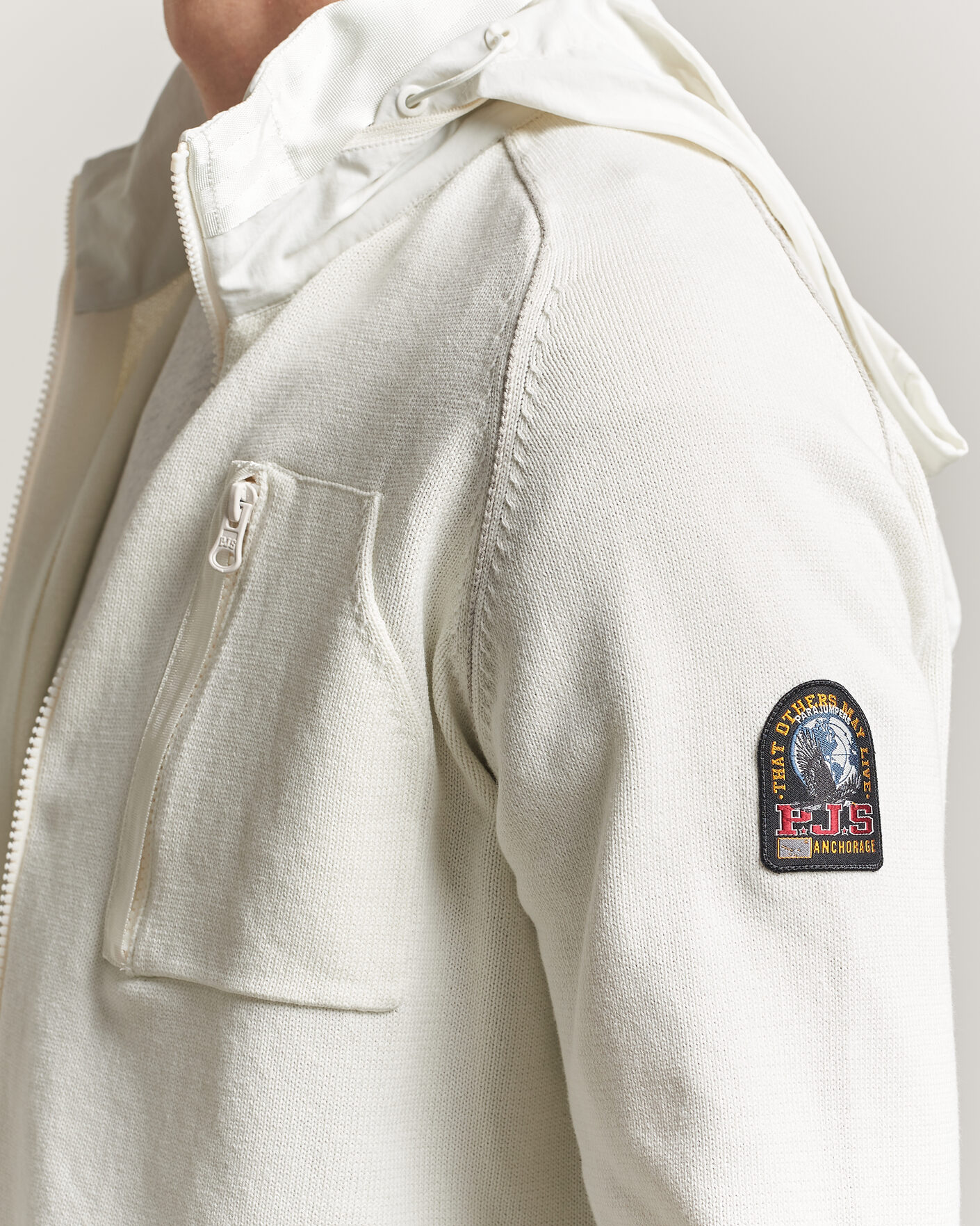 Uomini | Giacche | Parajumpers | Bargany Rescue Knitted Hybrid Jacket Star White