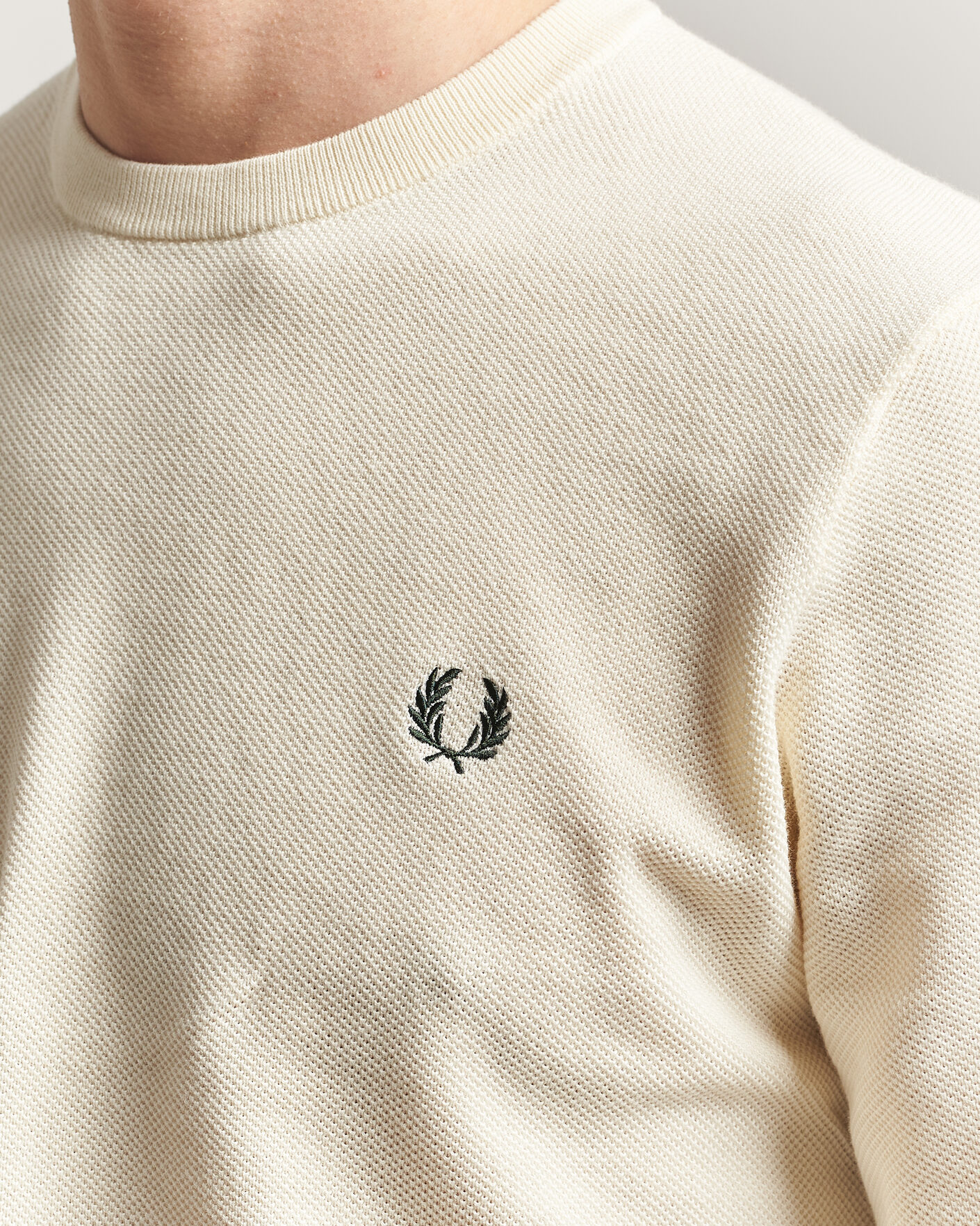 Uomini | Maglieria | Fred Perry | Piqué Stitched Sweater Ecru