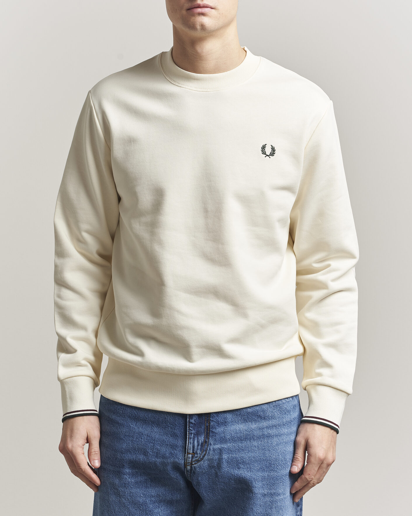 Uomini | Maglieria | Fred Perry | Crew Neck Sweatshirt Ecru