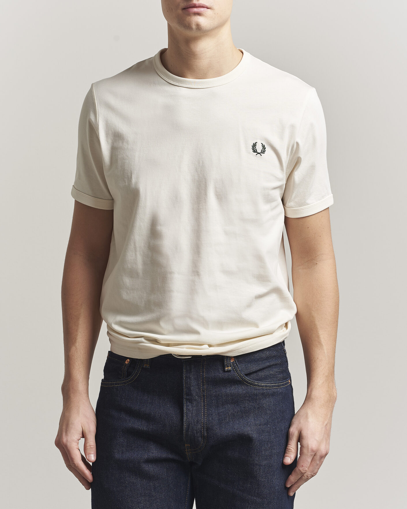 Uomini | T-shirt | Fred Perry | Ringer T-Shirt Ecru