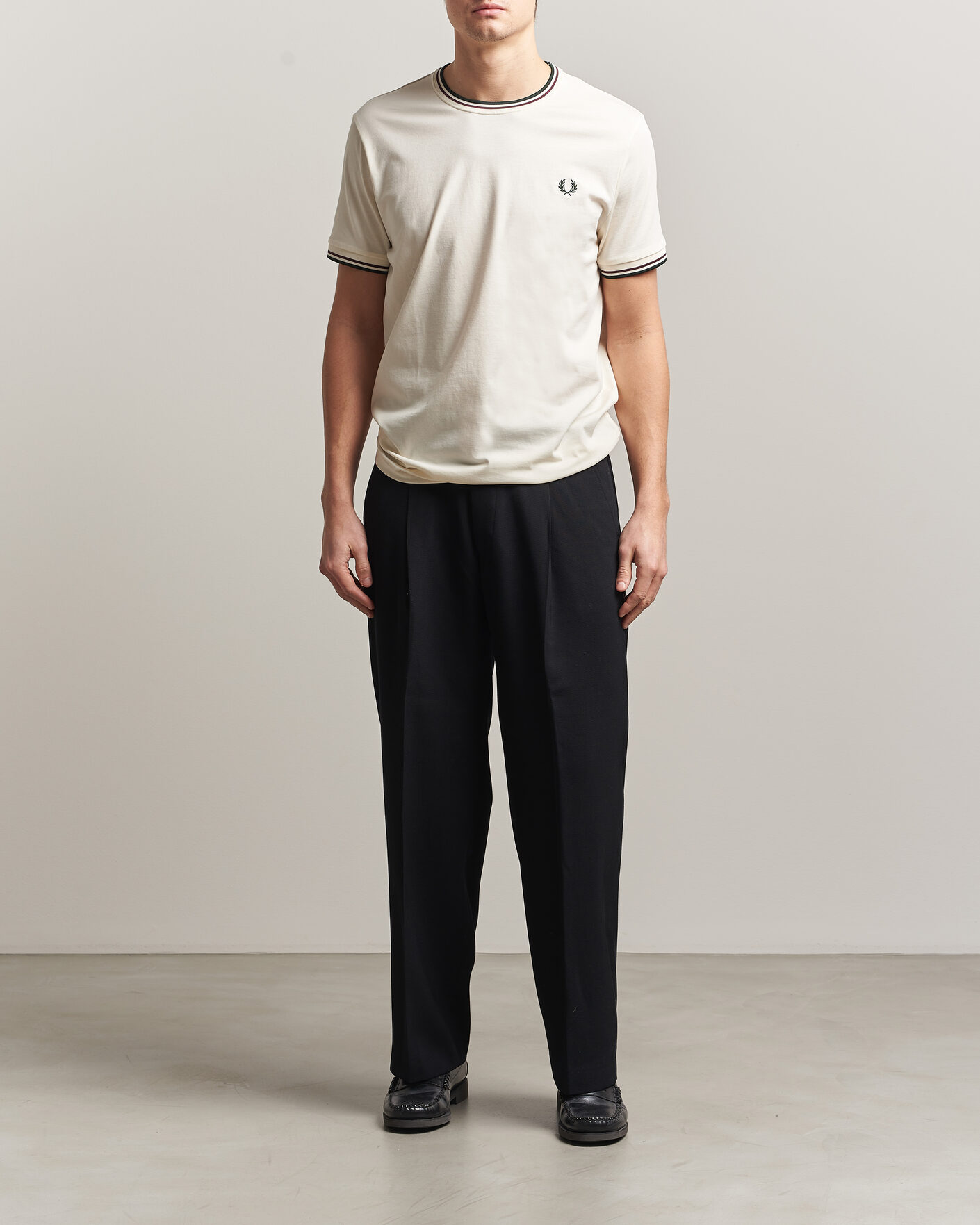 Uomini | T-shirt | Fred Perry | Twin Tipped T-Shirt Ecru