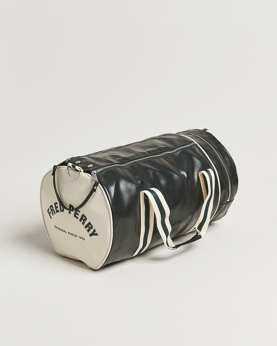 Uomini | Borse | Fred Perry | Classic Barrel Bag Grassroots Green/Ecru