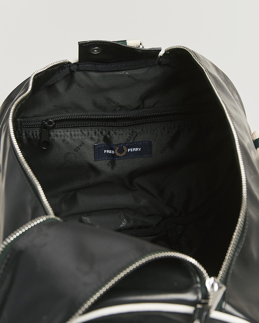 Uomini | Borse | Fred Perry | Classic Barrel Bag Grassroots Green/Ecru