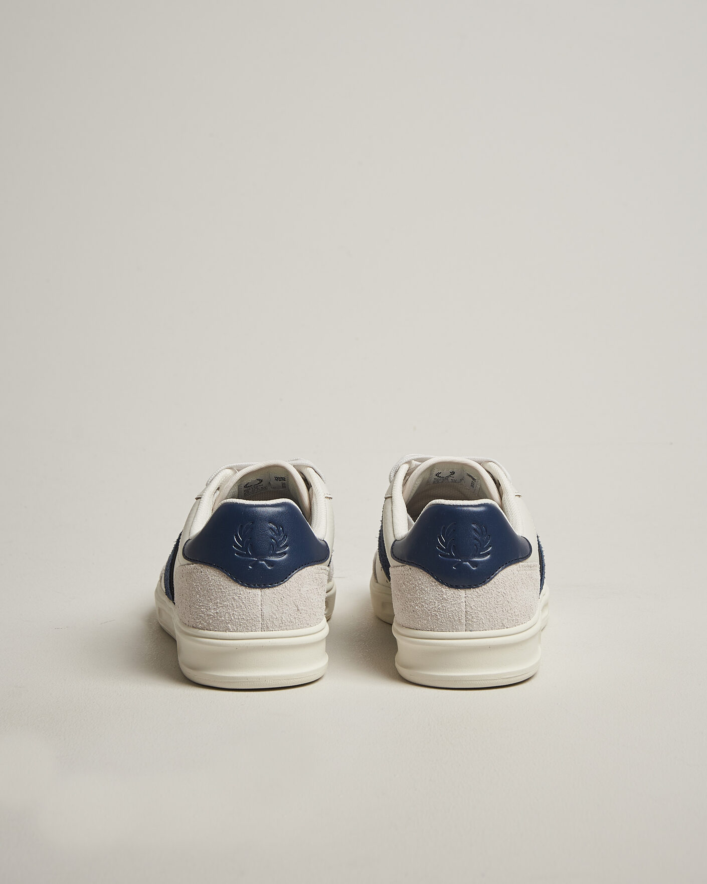 Uomini | Sneakers | Fred Perry | B4 Leather/Suede Sneaker Porcelain/Navy