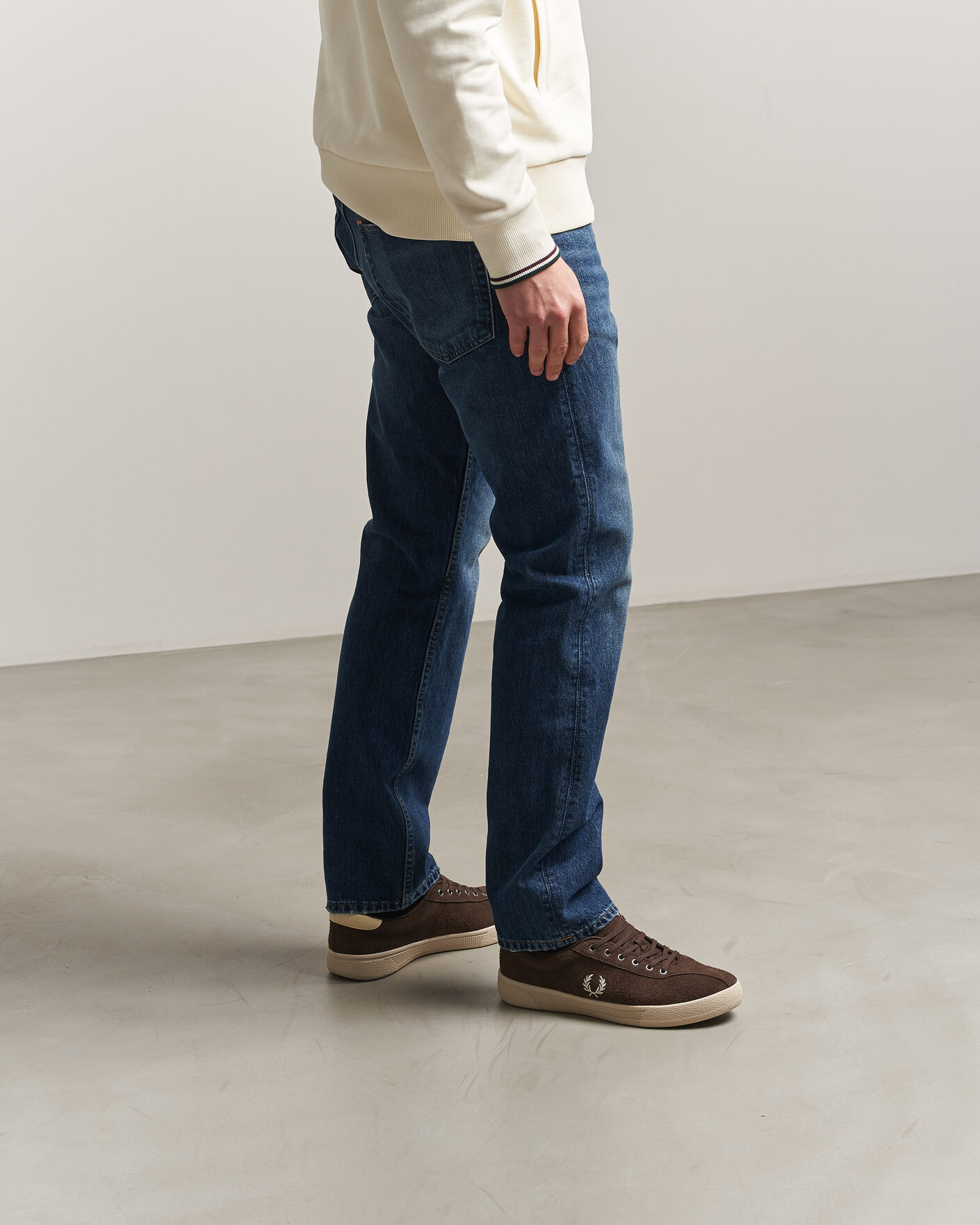 Uomini | Sneakers | Fred Perry | Tennis Suede Sneaker Burnt Tobacco