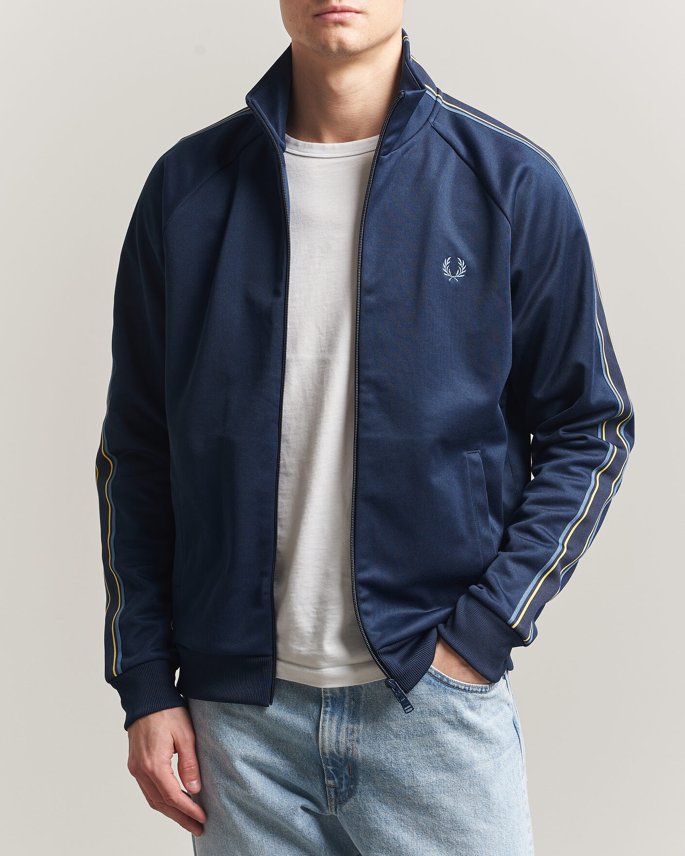 Uomini | Maglieria | Fred Perry | Tramline Taped Track Jacket Tennis Blue