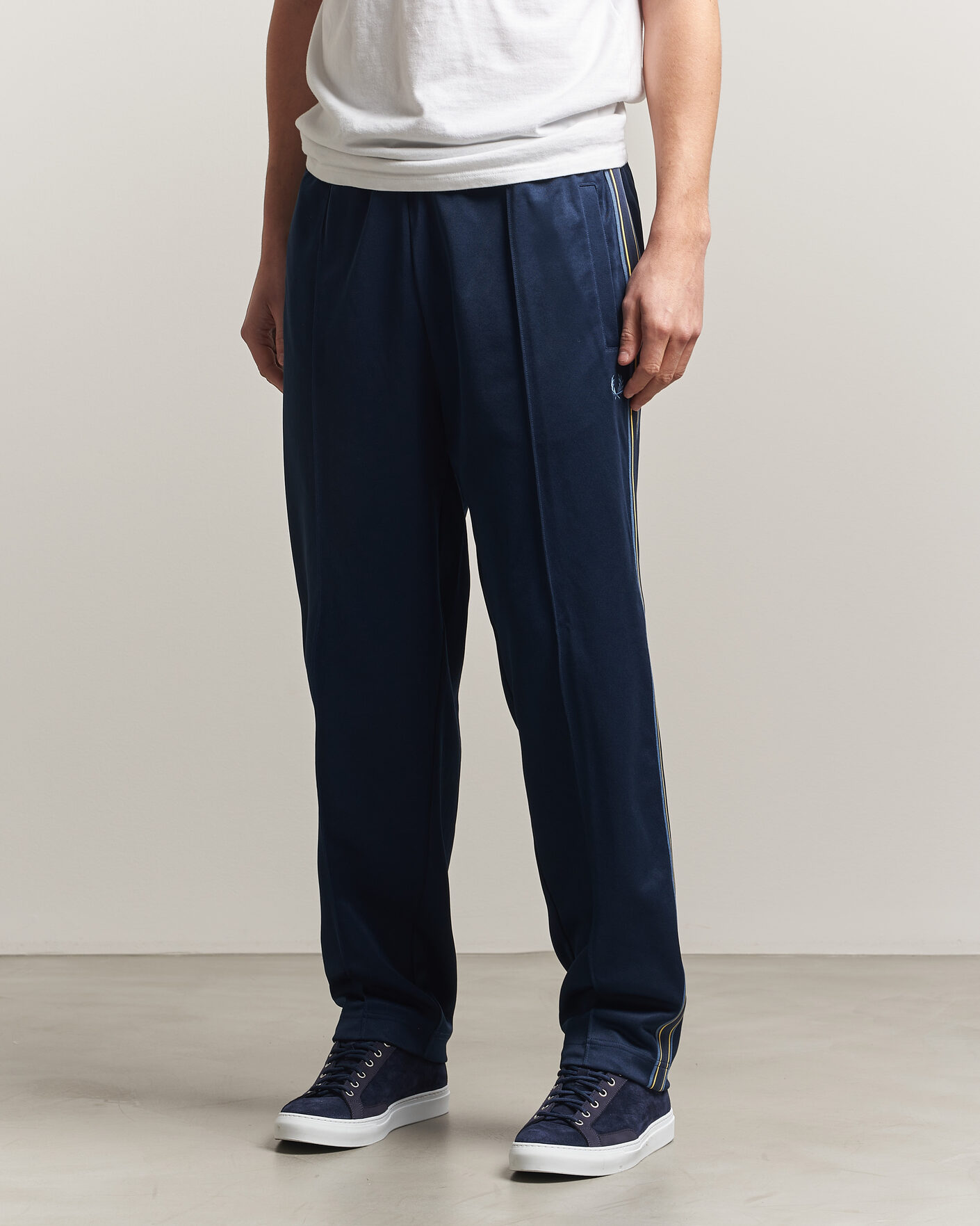 Uomini | Pantaloni | Fred Perry | Tramline Taped Track Pants Tennis Blue