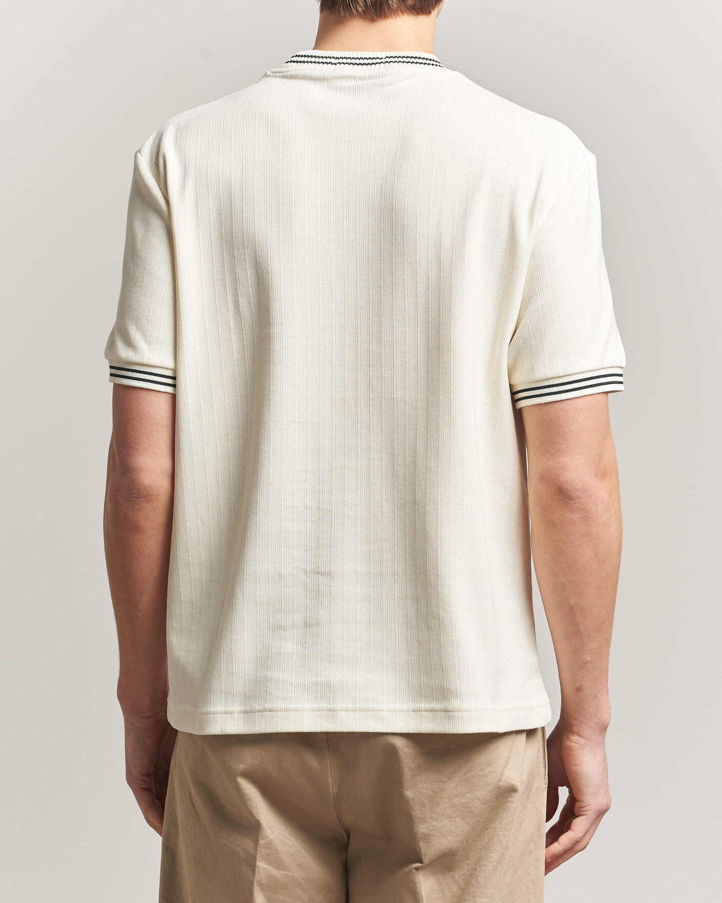Uomini | T-shirt | Fred Perry | Rib Knitted T-Shirt Ecru