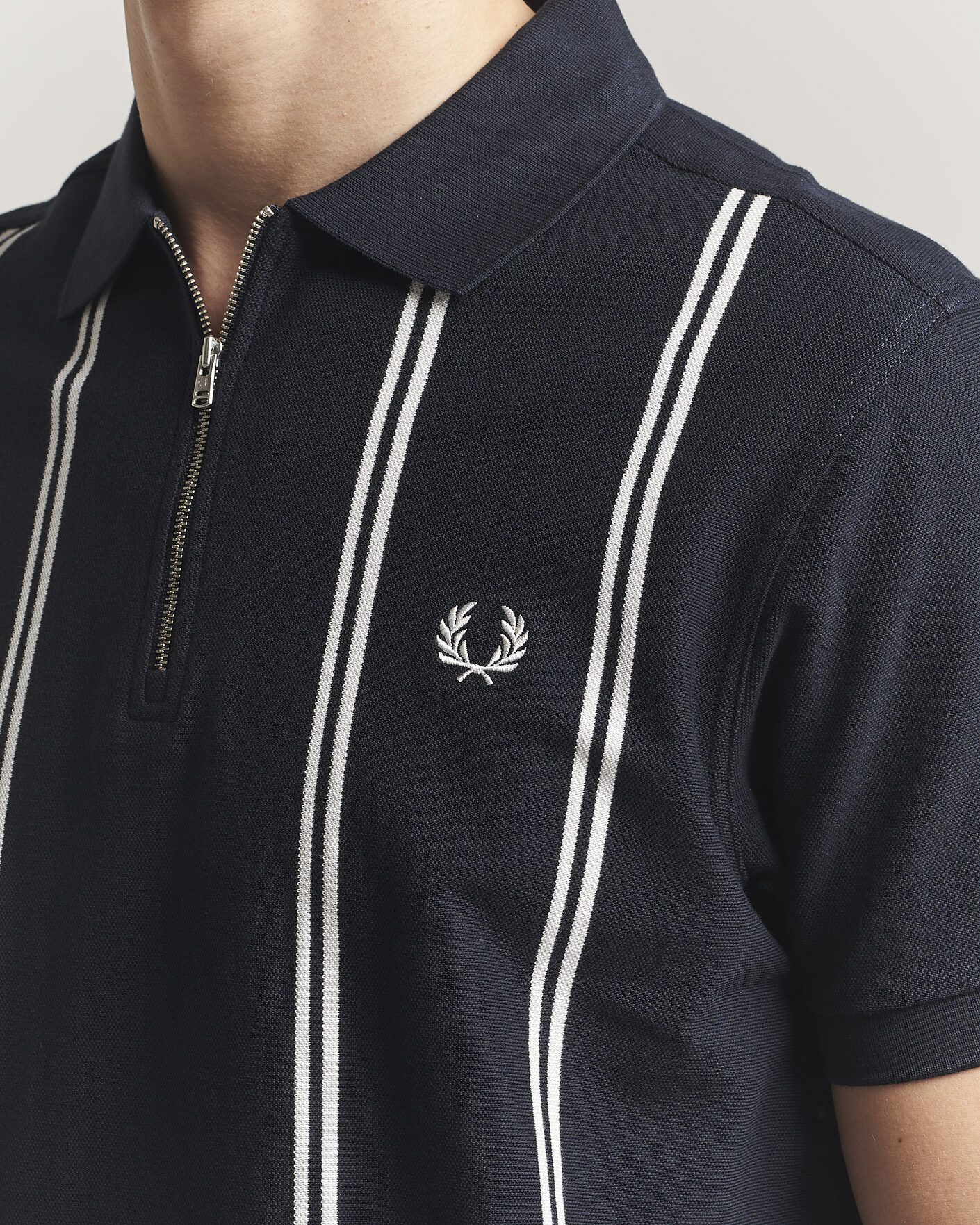 Uomini | Polo | Fred Perry | Vertical Striped Polo Navy