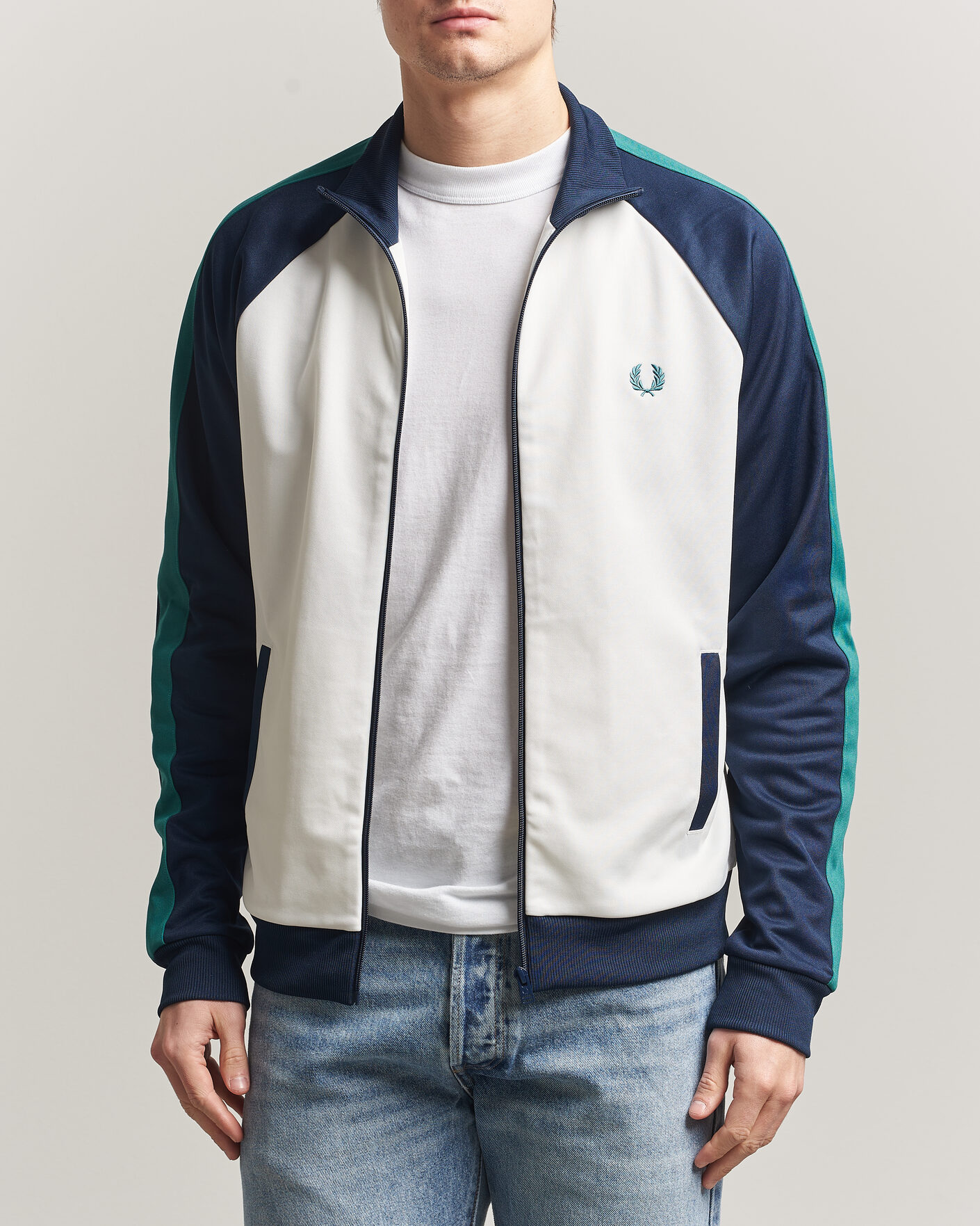 Uomini | Maglieria | Fred Perry | Contrast Sleeve Track Jacket Snow White