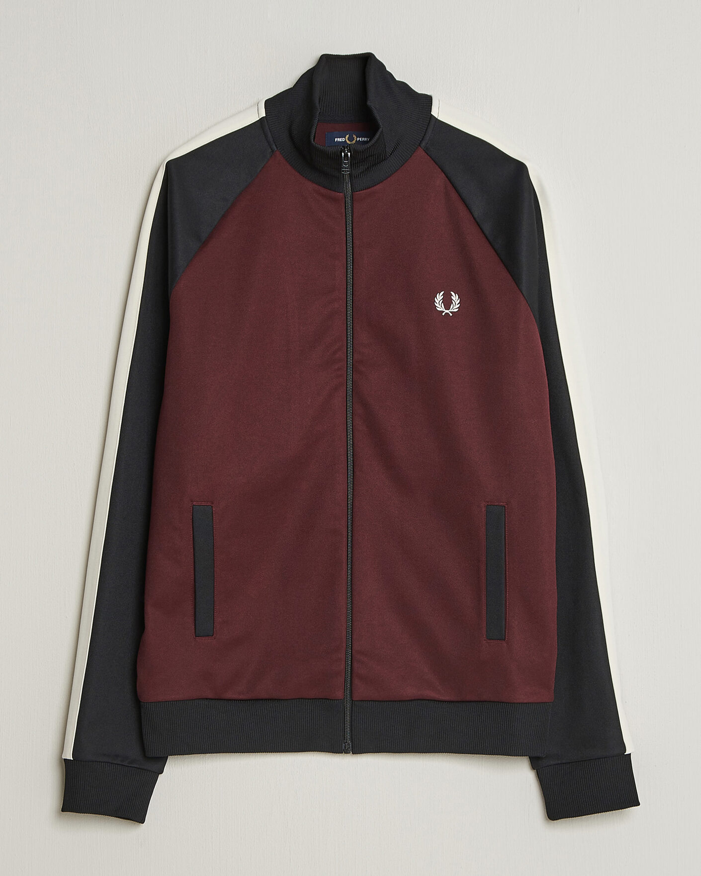 Uomini | Maglieria | Fred Perry | Contrast Sleeve Track Jacket Oxblood